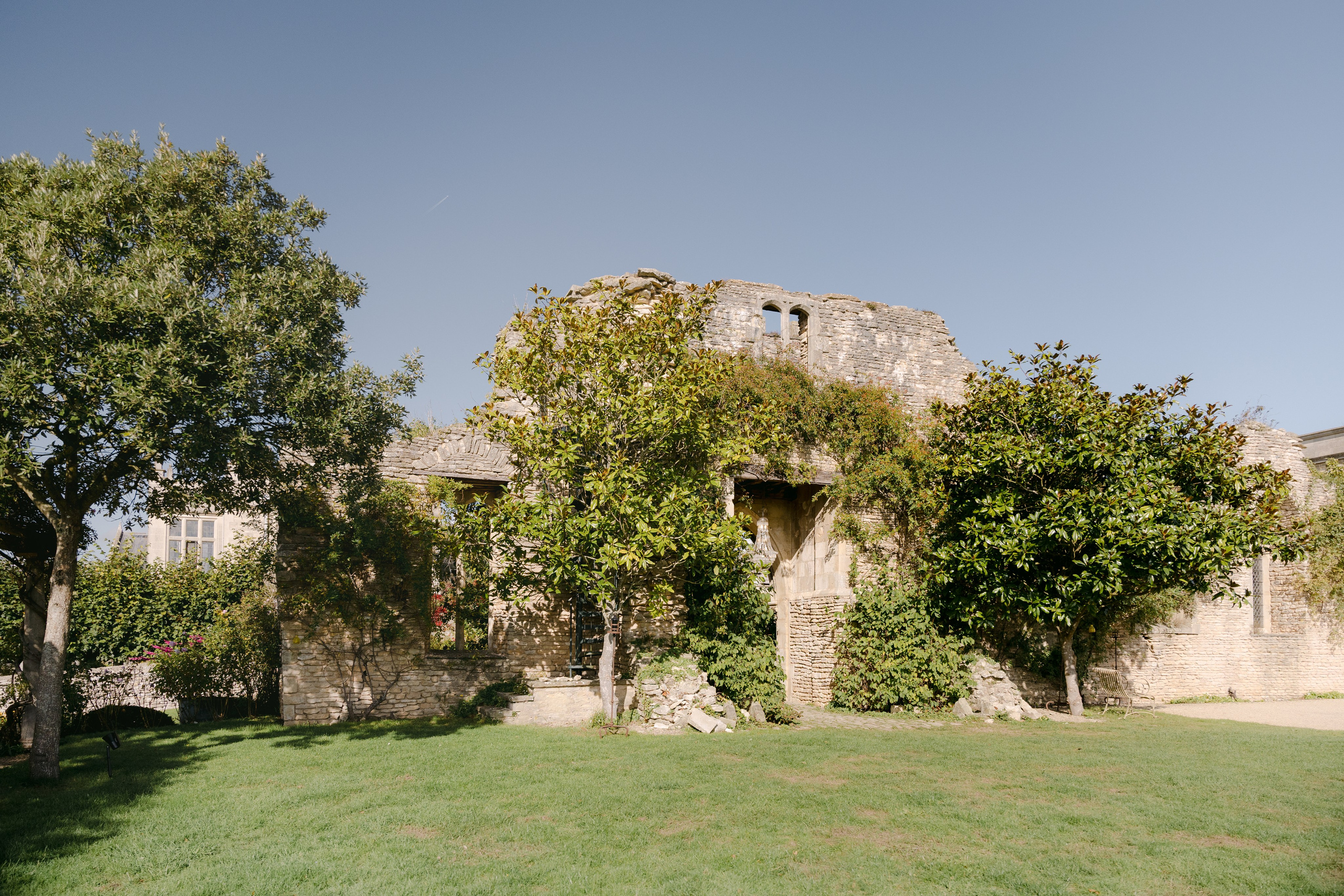 Euridge Manor, UK. 2025. Timeless Wedding & Events Photography. Based in London, working across Europe