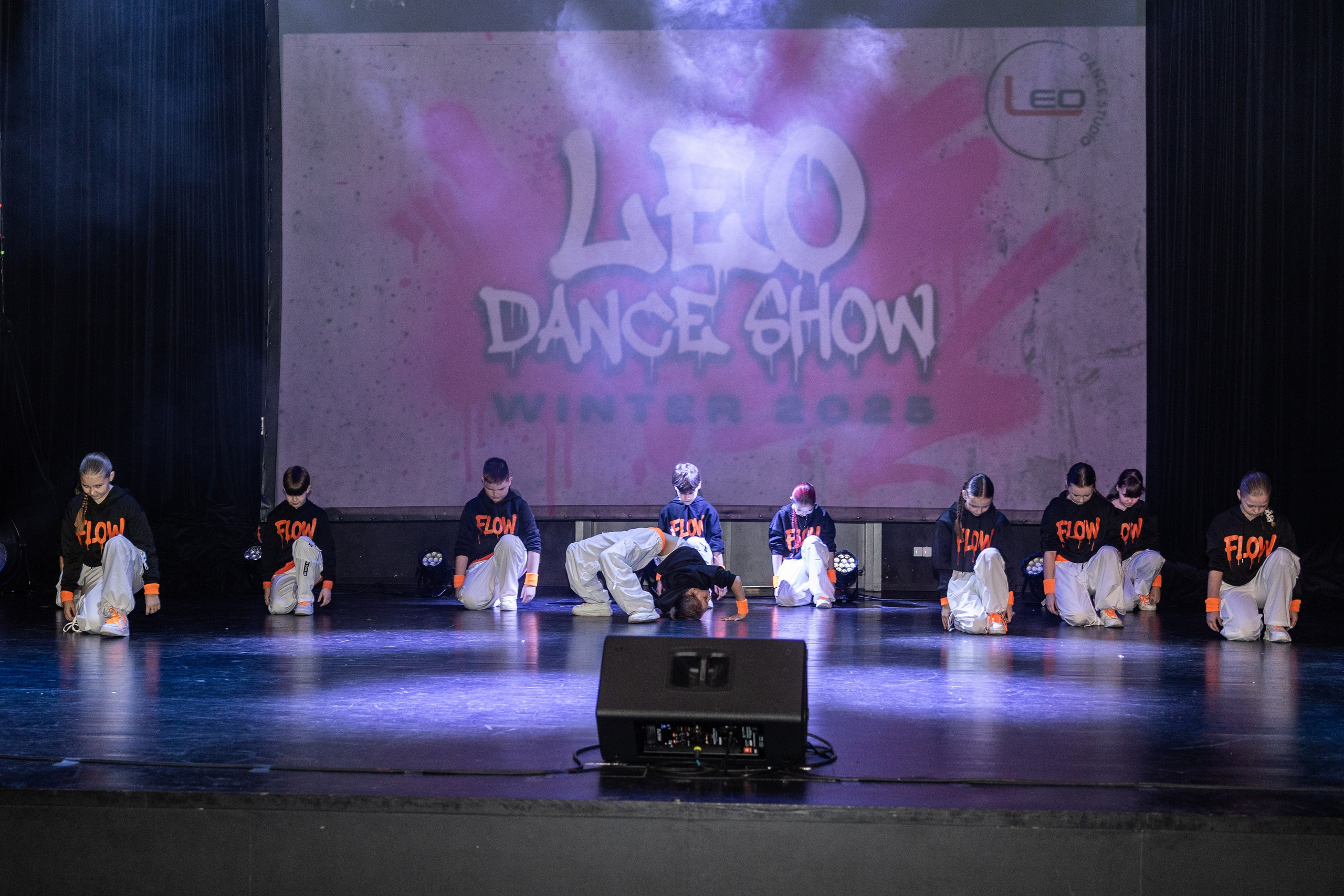 LEO DANCE SHOW WINTER 2025. Семейный и детский фотограф в Варшаве Мила Бобровская