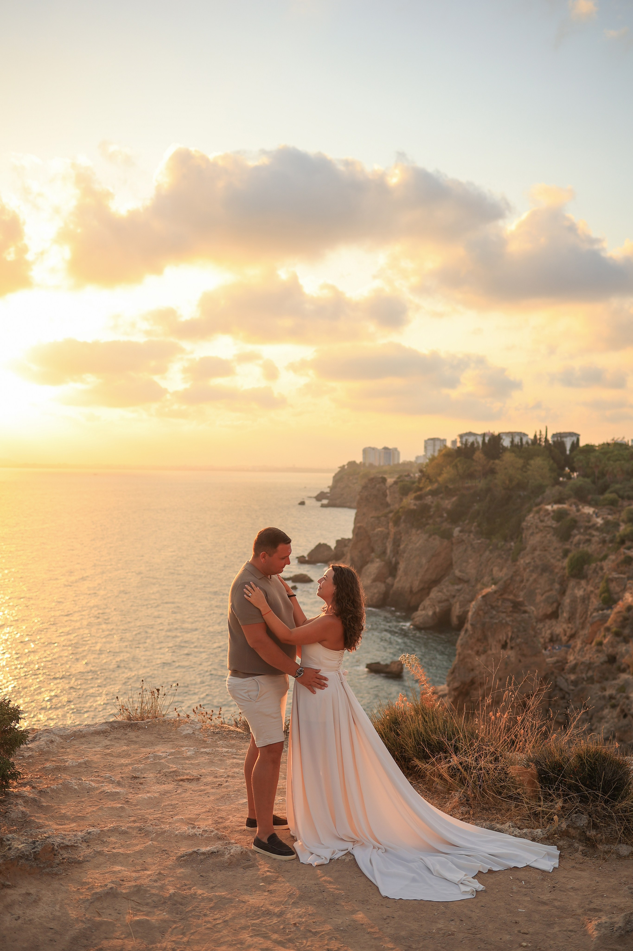 Аренда платьев Анталья. Фотограф в Турции, Анталии, Кемере, Белеке, Сиде, Каше, Калкане, Фетхие