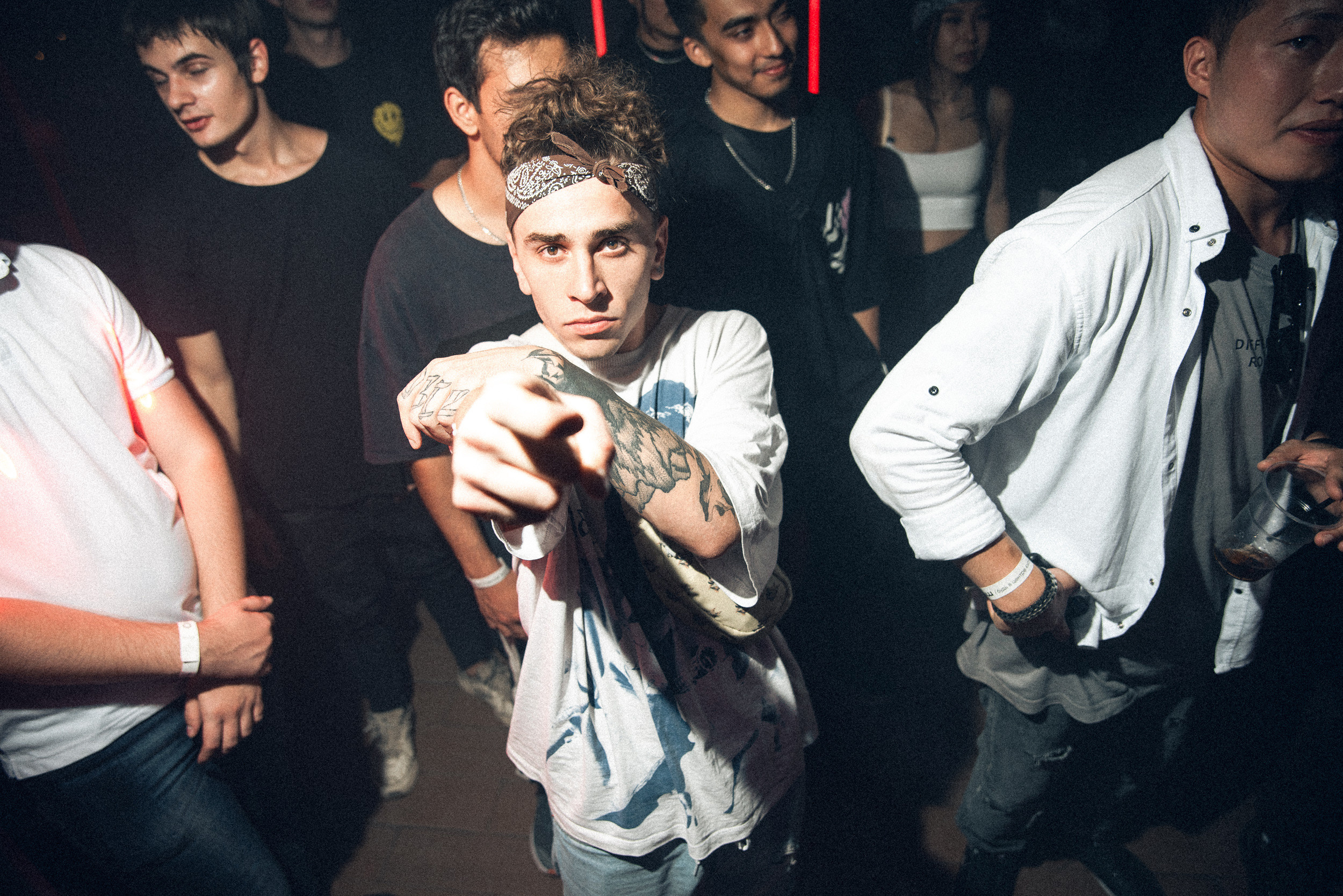 Night Life. Фотограф в Бишкеке Андрей Кавешников