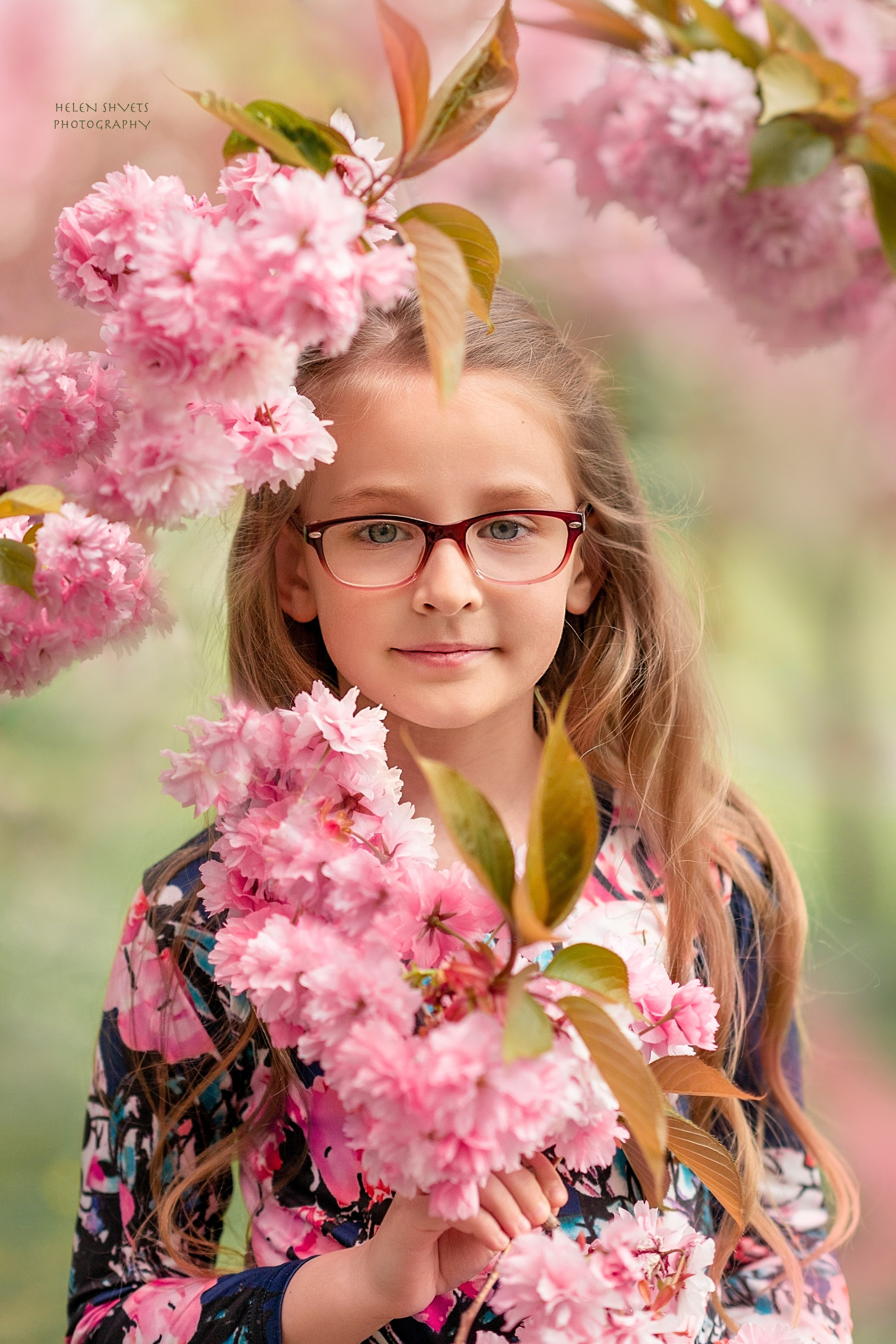 Family of Olya. Wedding & family photography in Seattle area. Helen Michelle photographer