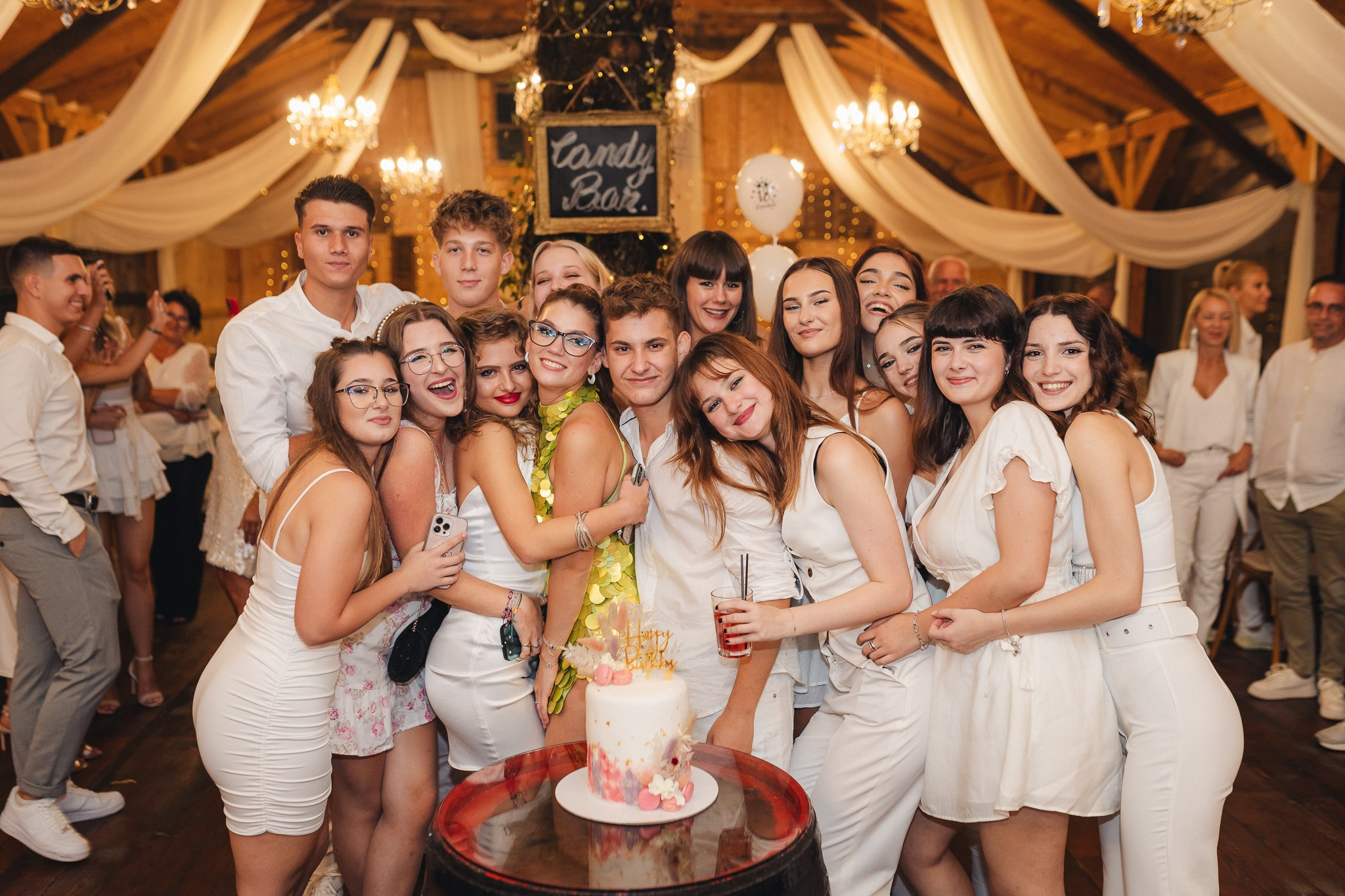 Jaqueline. Visuals of Theodor — Wedding Photographer