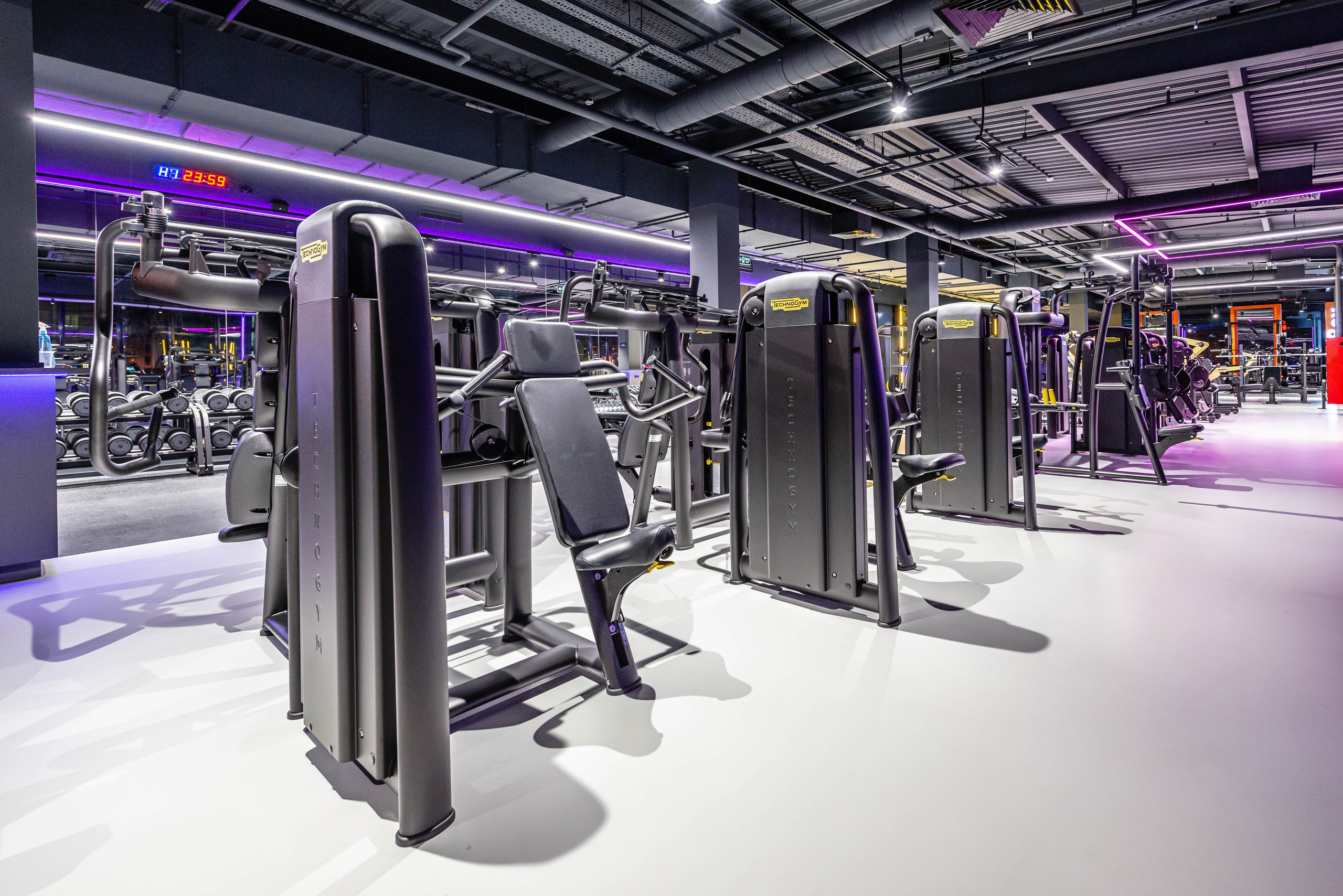 Фитнес-клуб DDX Fitness в Некрасовке. ФОТОГРАФ МЕКСИКА КИНТАНА-РОО