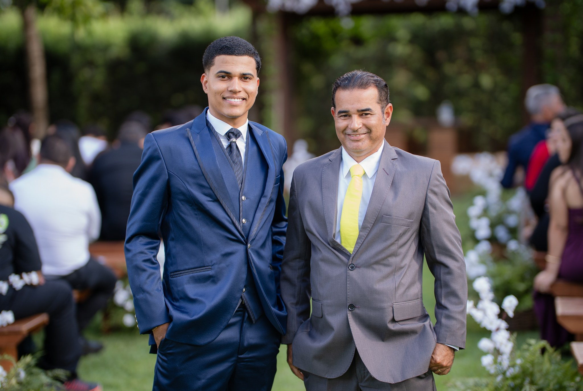 Larissa & Vinicius — Espaço Faveral / Aararaquara. Robson Colaço