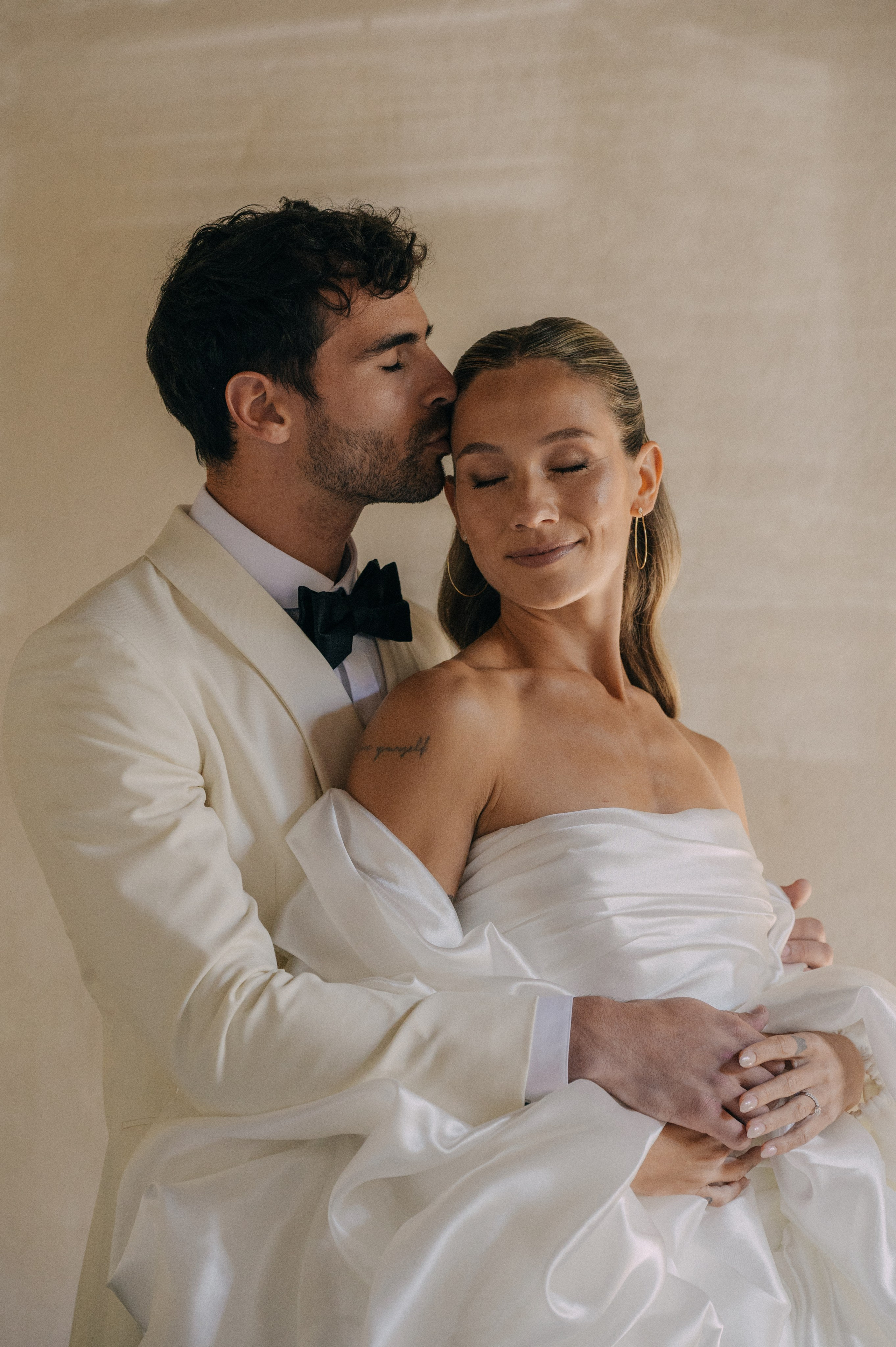 Paula and Tony. Wedding and commercial photographer