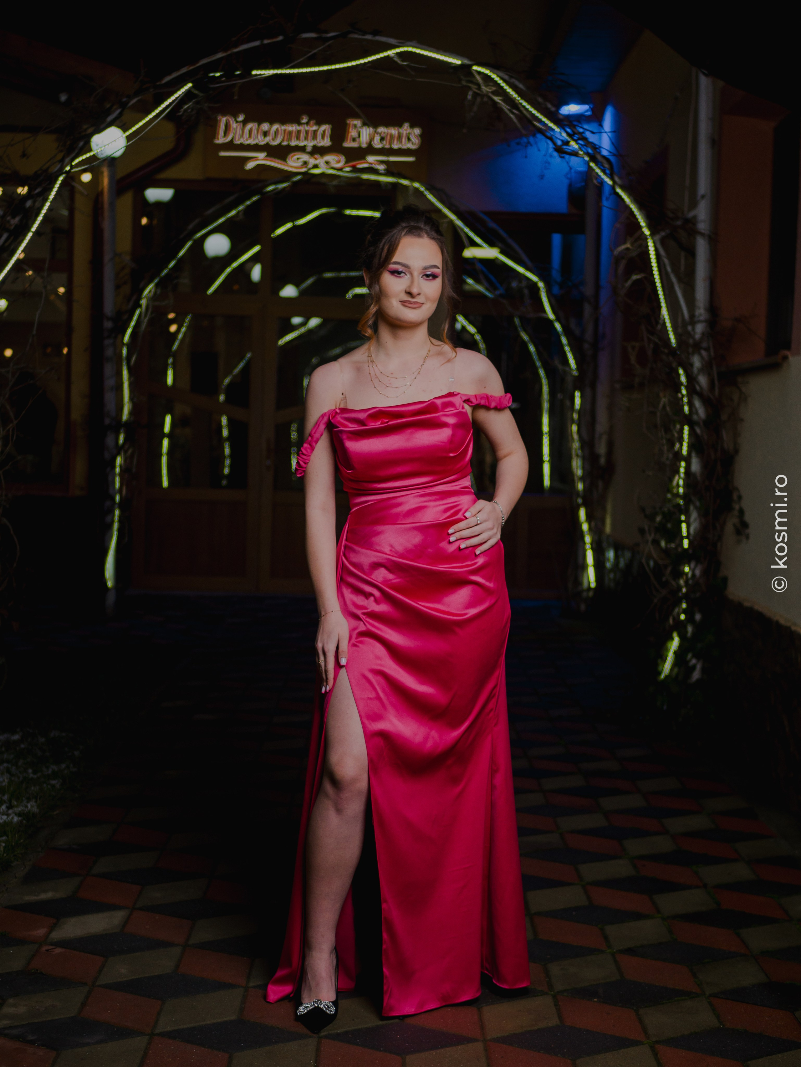 Majorat Andreea. Kosmi