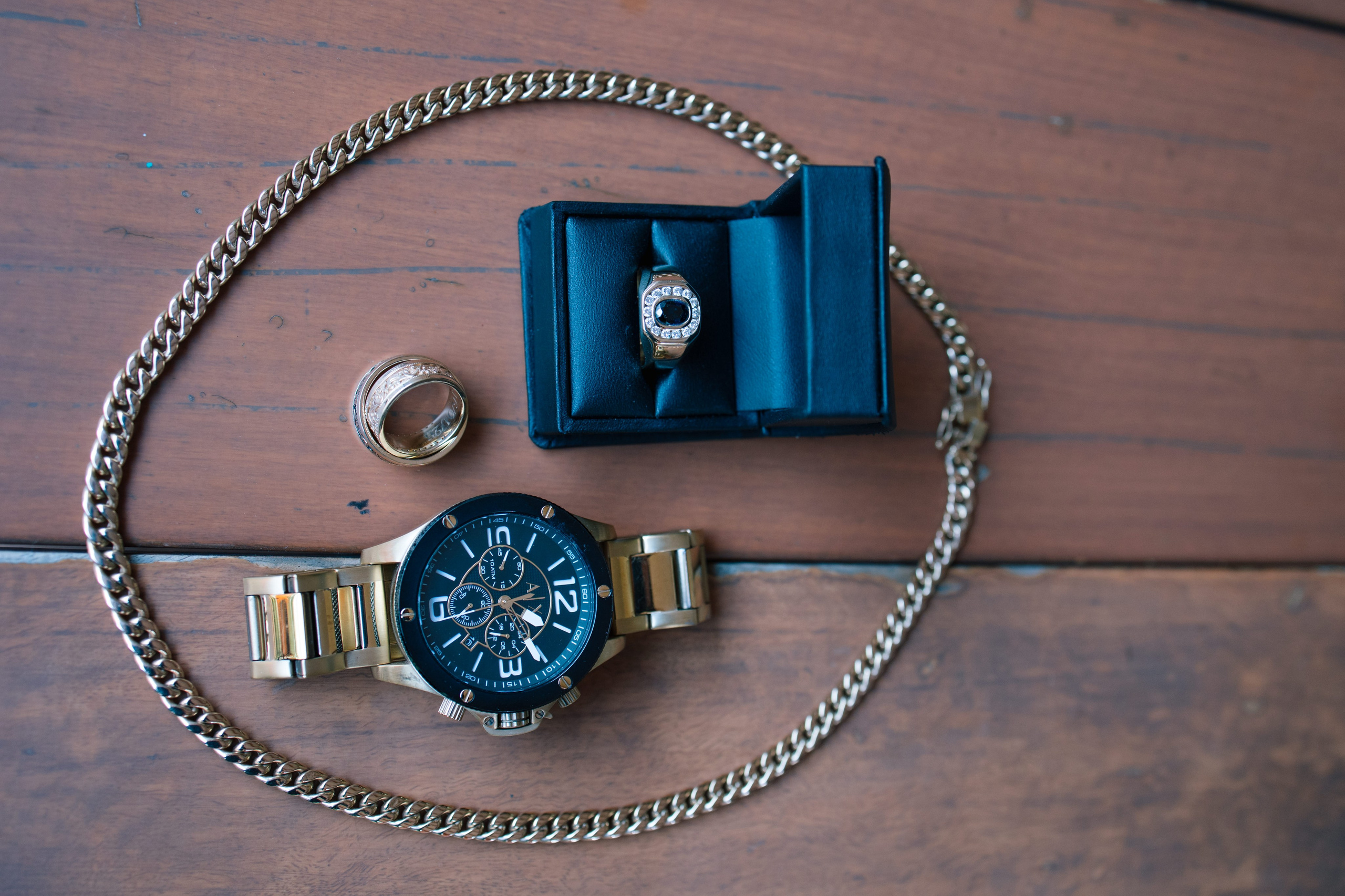 Alejandra y Salvador. Principal