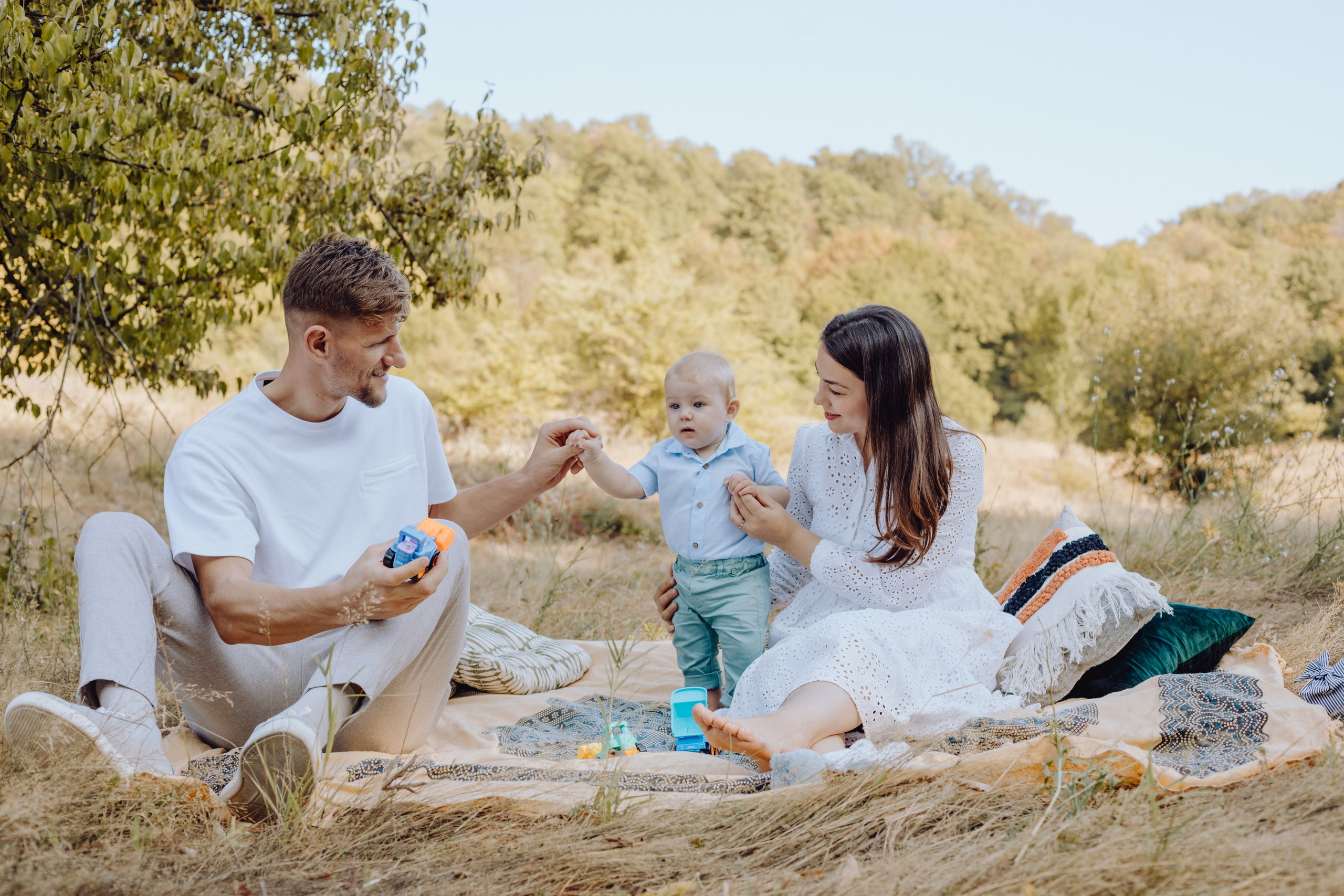 Beni & Adina. Wedding & couple photographer from Romania Rut Vetan