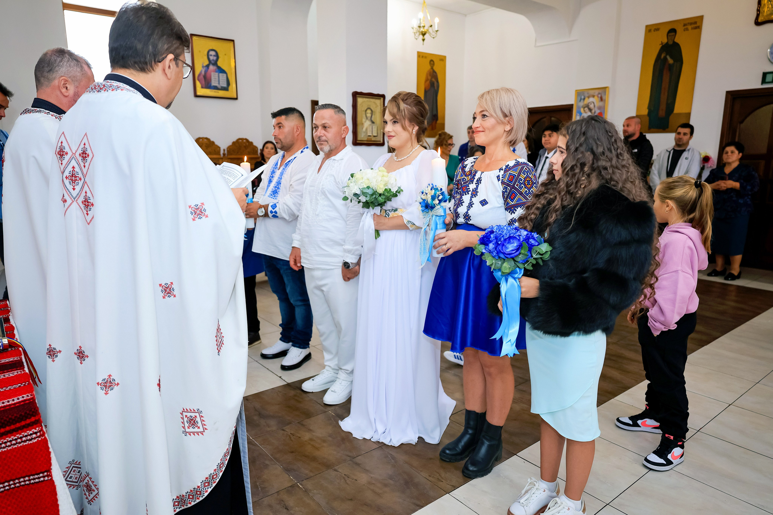 Andrei Sebastian. Moments By Gub