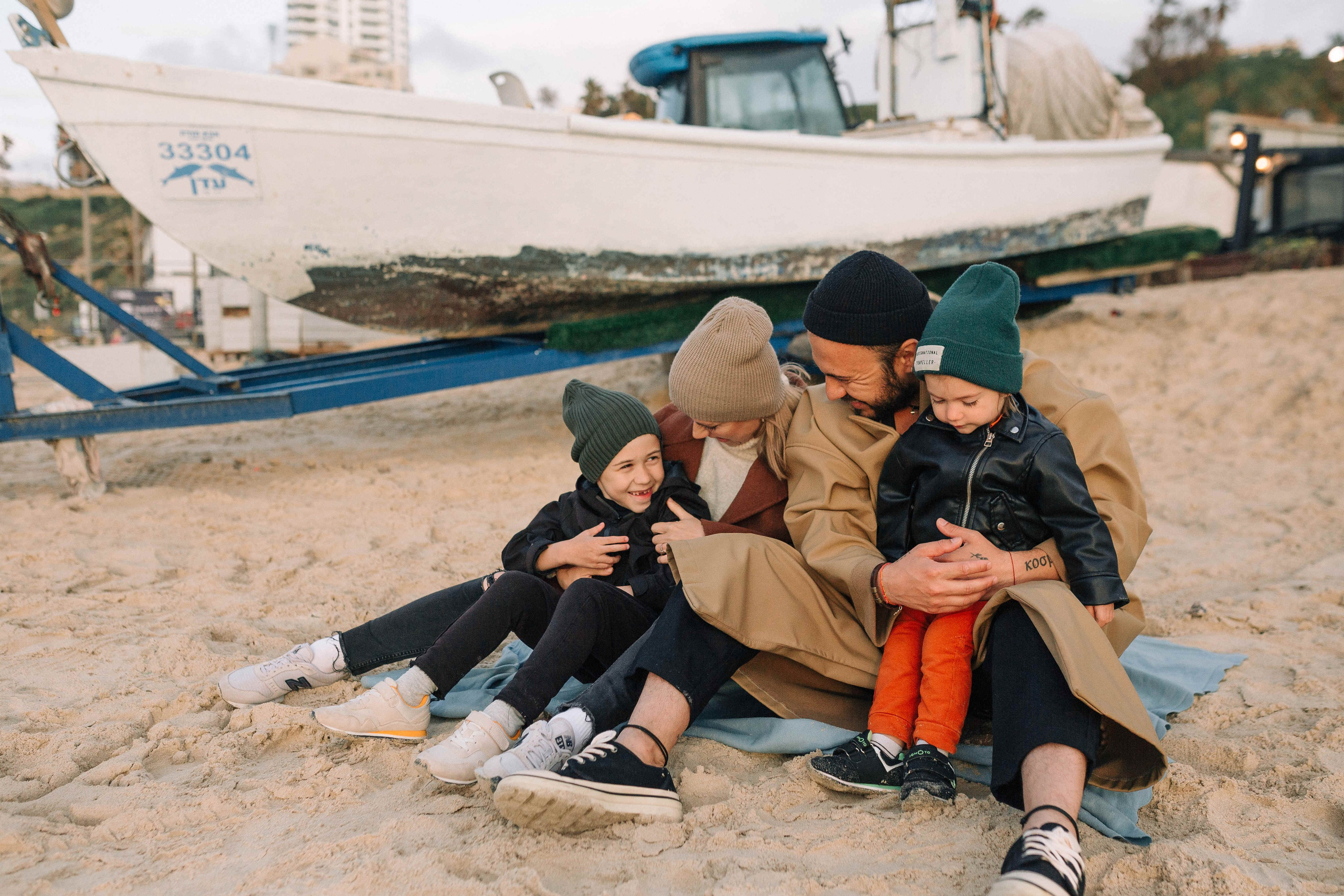 WINTER PHOTOSESSION AT THE SEA. Https://shi-photo.com/