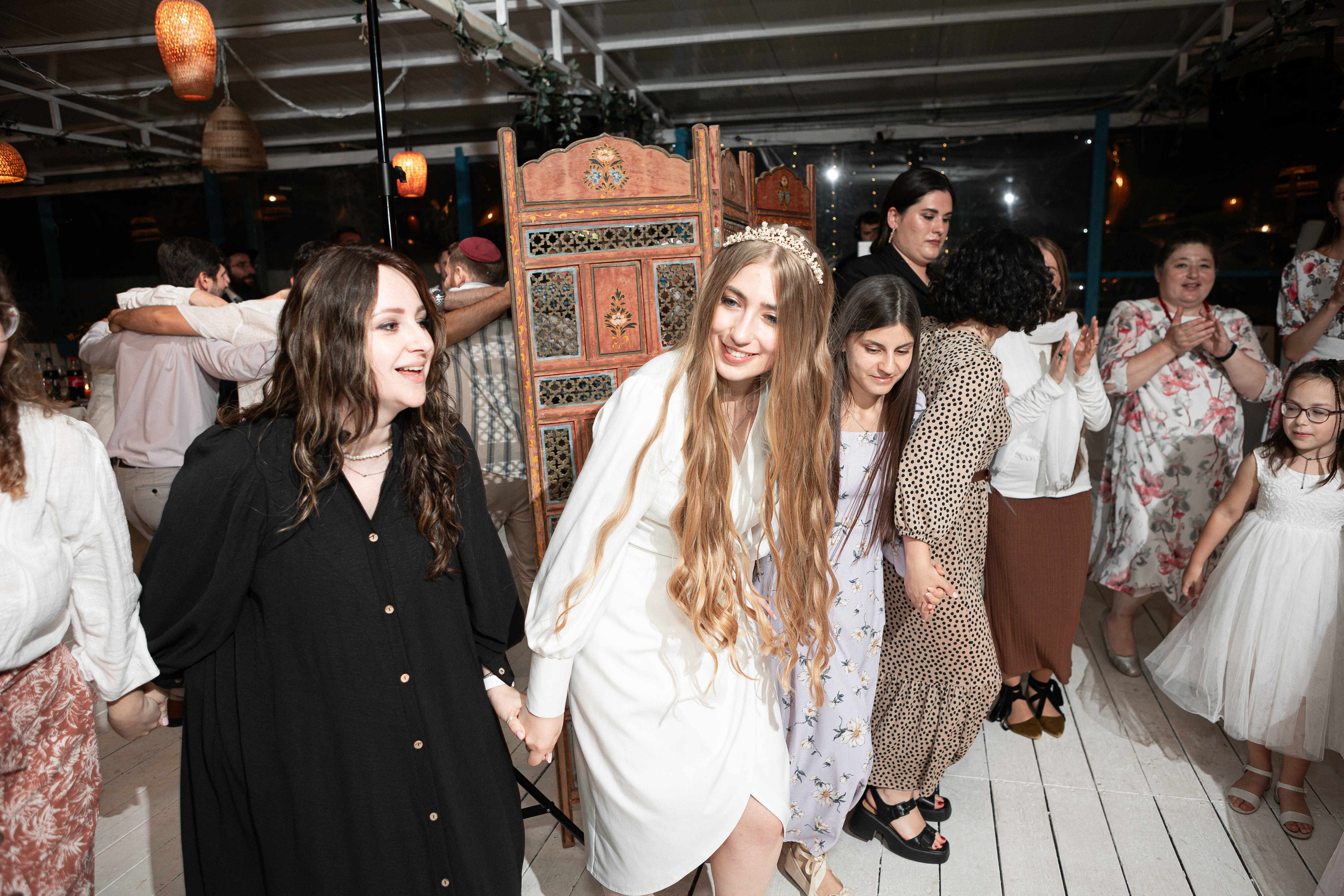 WEDDING IN A COZY PLACE NEAR TEL AVIV. PHOTOGRAPHER IN ISRAEL