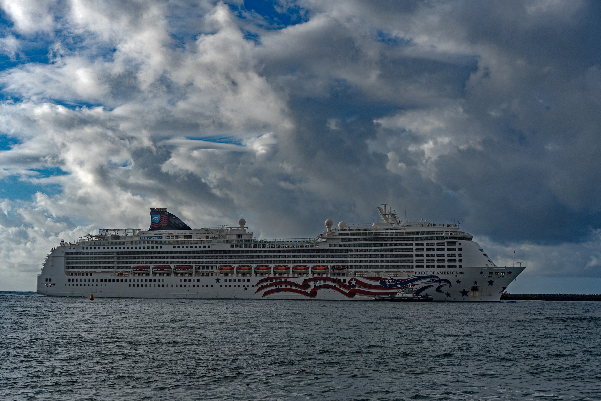 SHIPS. Awards winning photographer in Kauai, Hawaii