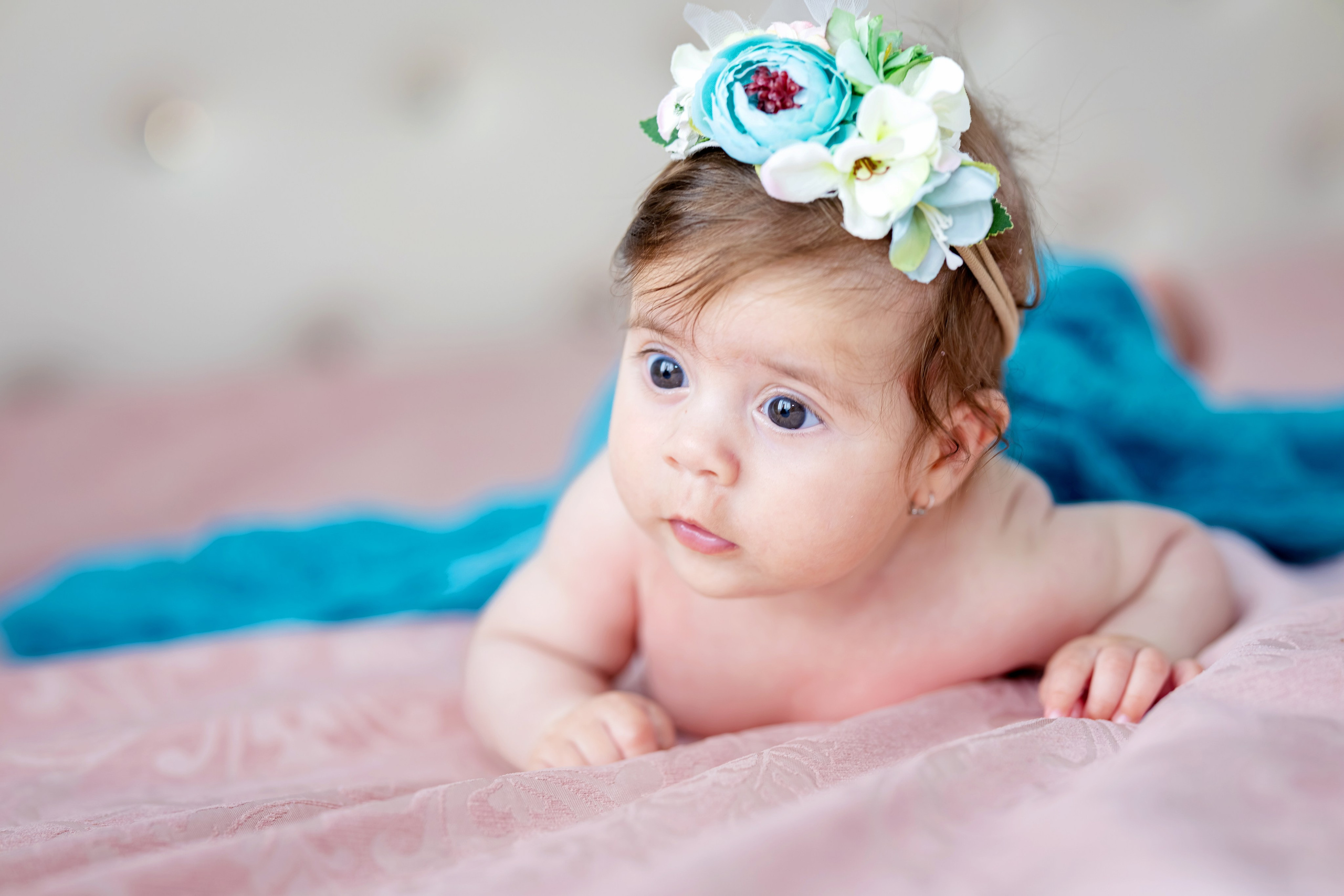 Iris Stefania. Moments By Gub