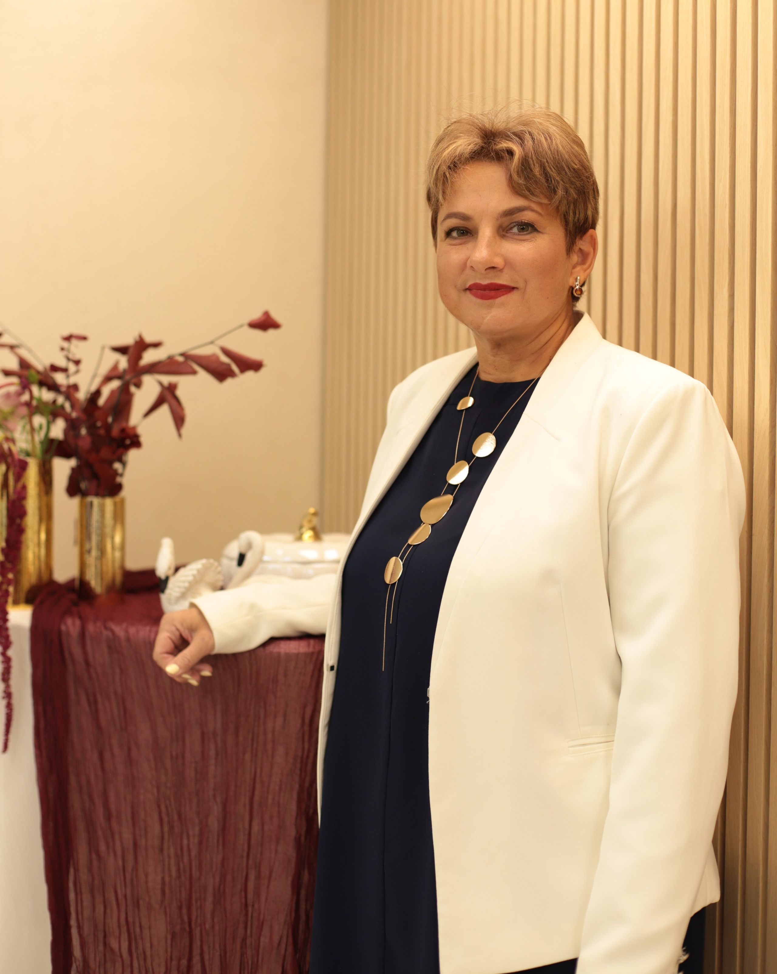 Від впевненності до тривожності. VALERIIA VIUNOVA individual shooting\love story\event\brand