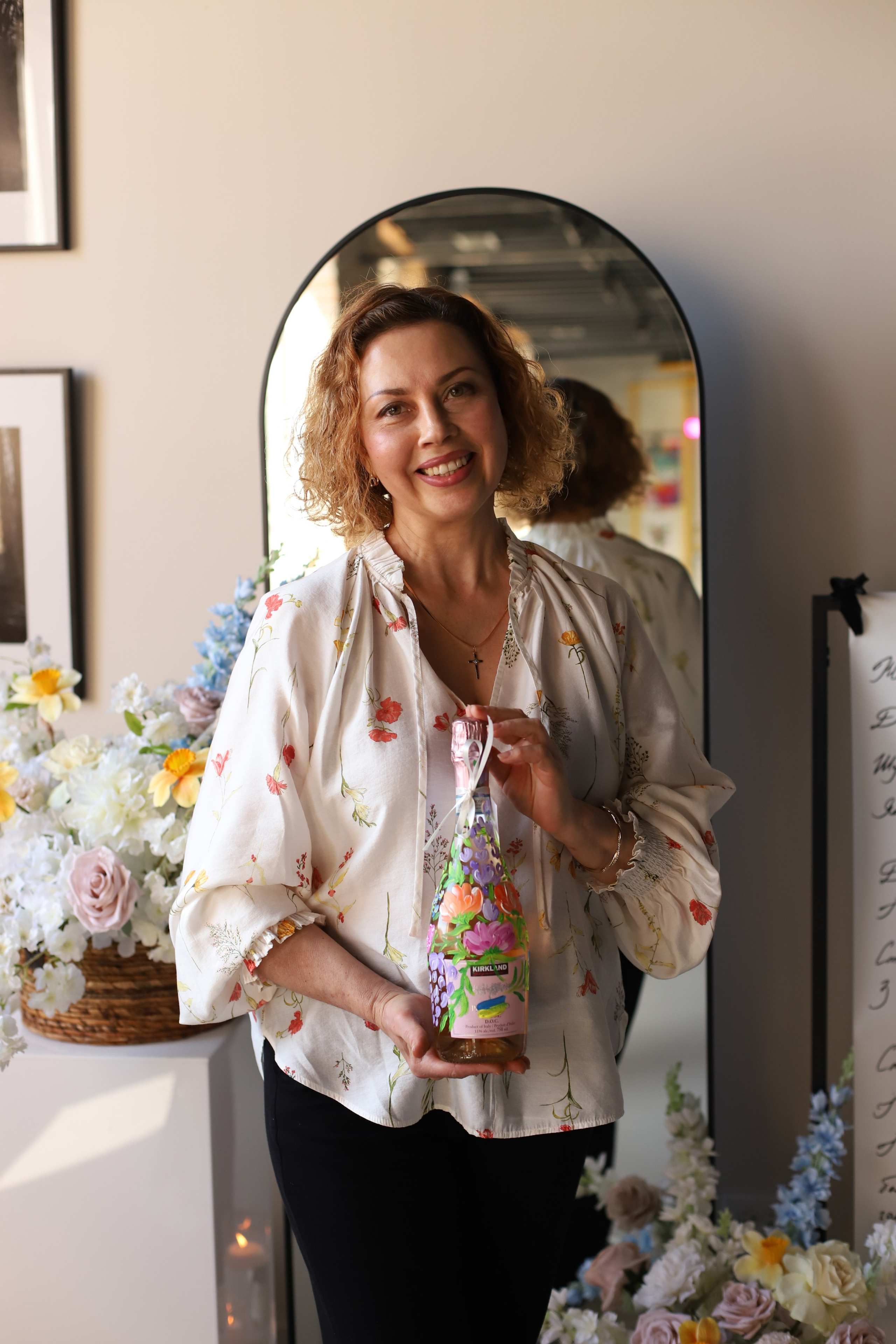 Пляшки для перемоги. VALERIIA VIUNOVA individual shooting\love story\event\brand