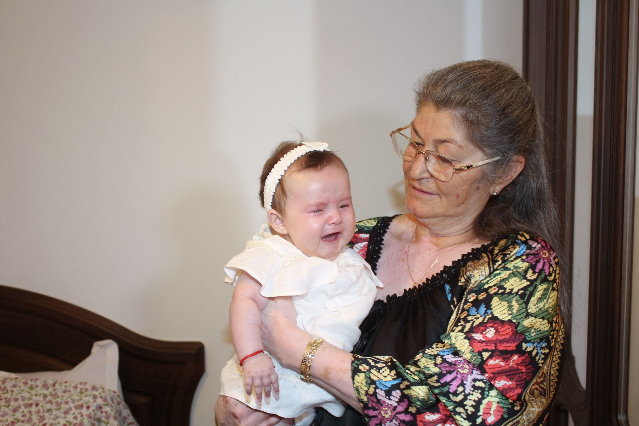 BYZO MEDIA. PETRU BYZO - family and children photographer in ROMANIA