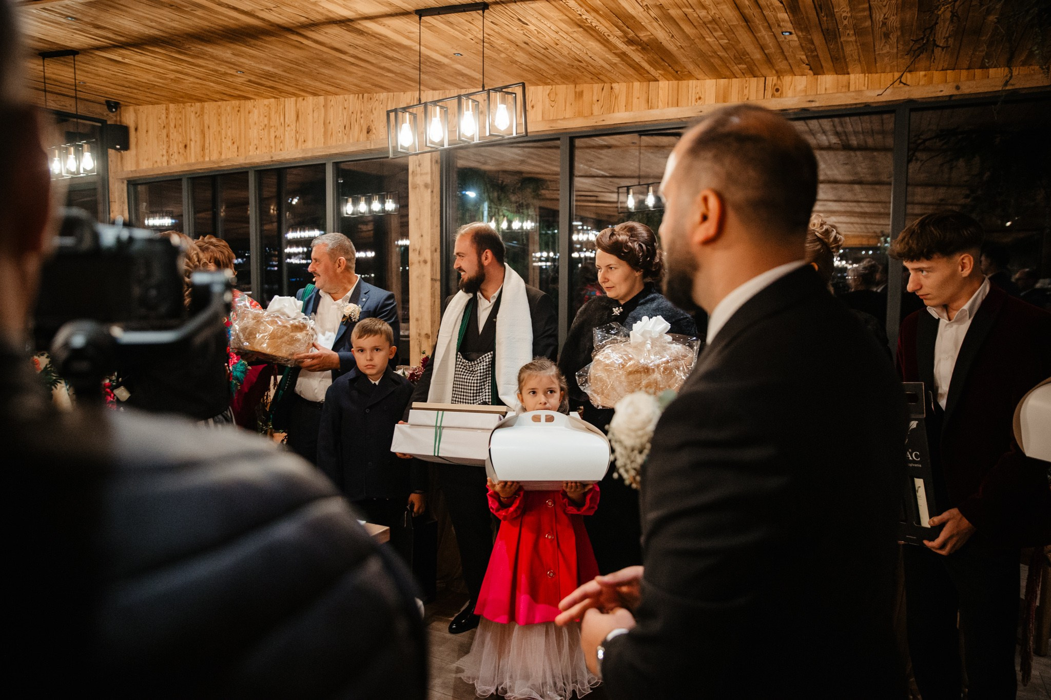 Nunta de Poveste la Sucevița: Cristi și Andreea. Servicii foto-video profesionale, pentru momente de neuitat