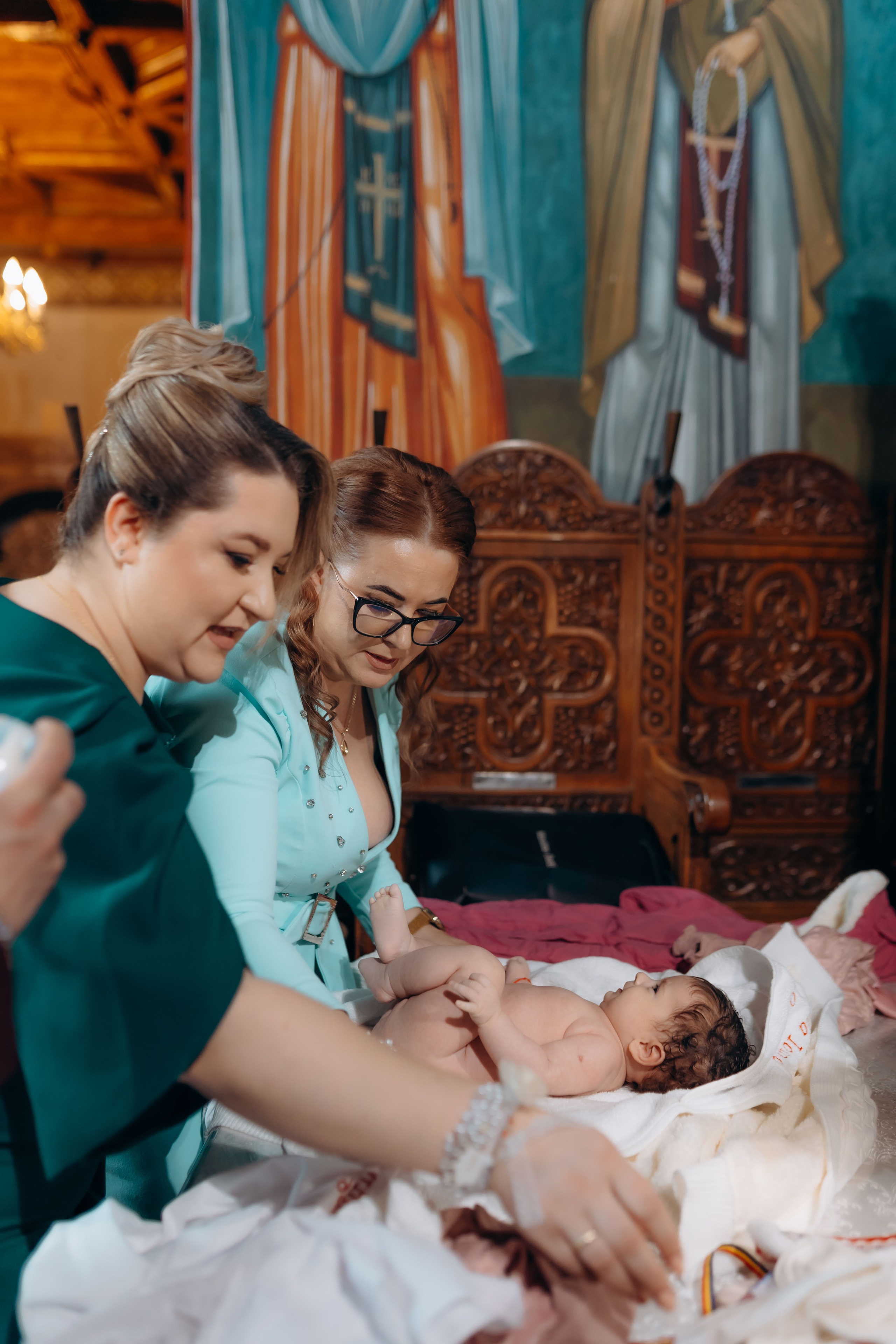 Povestea voastră, regizată de noi |Cristi Turculet Videograf Nuntă Suceava | wedding highlight. Servicii foto-video profesionale, pentru momente de neuitat