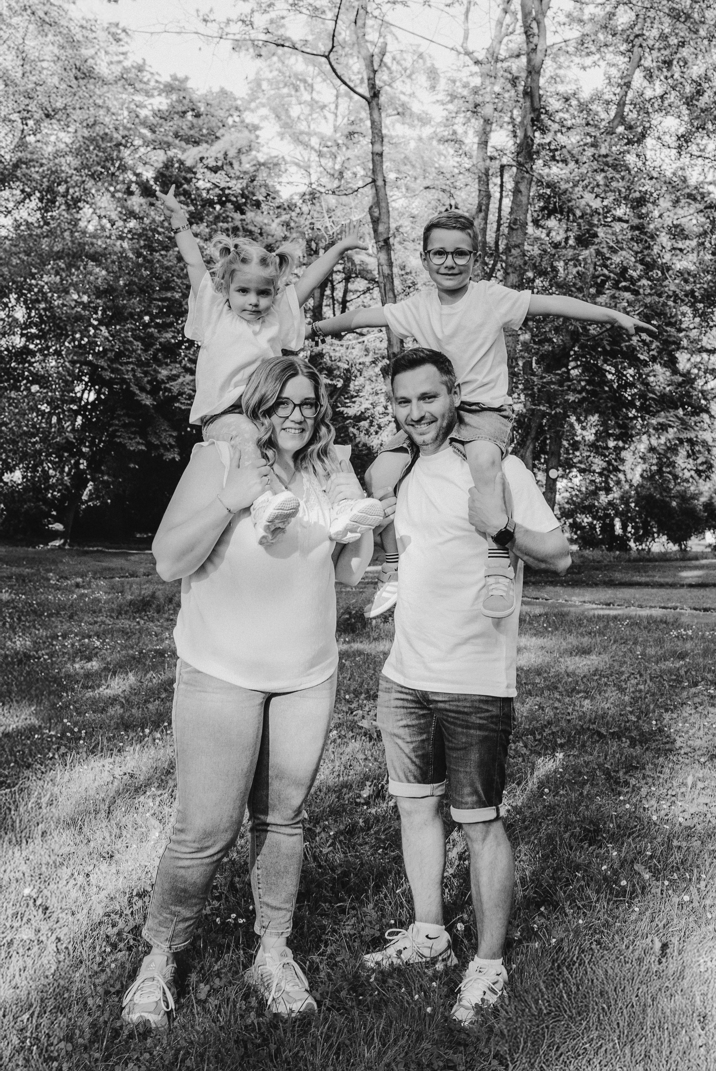 Family. Meisha Photo