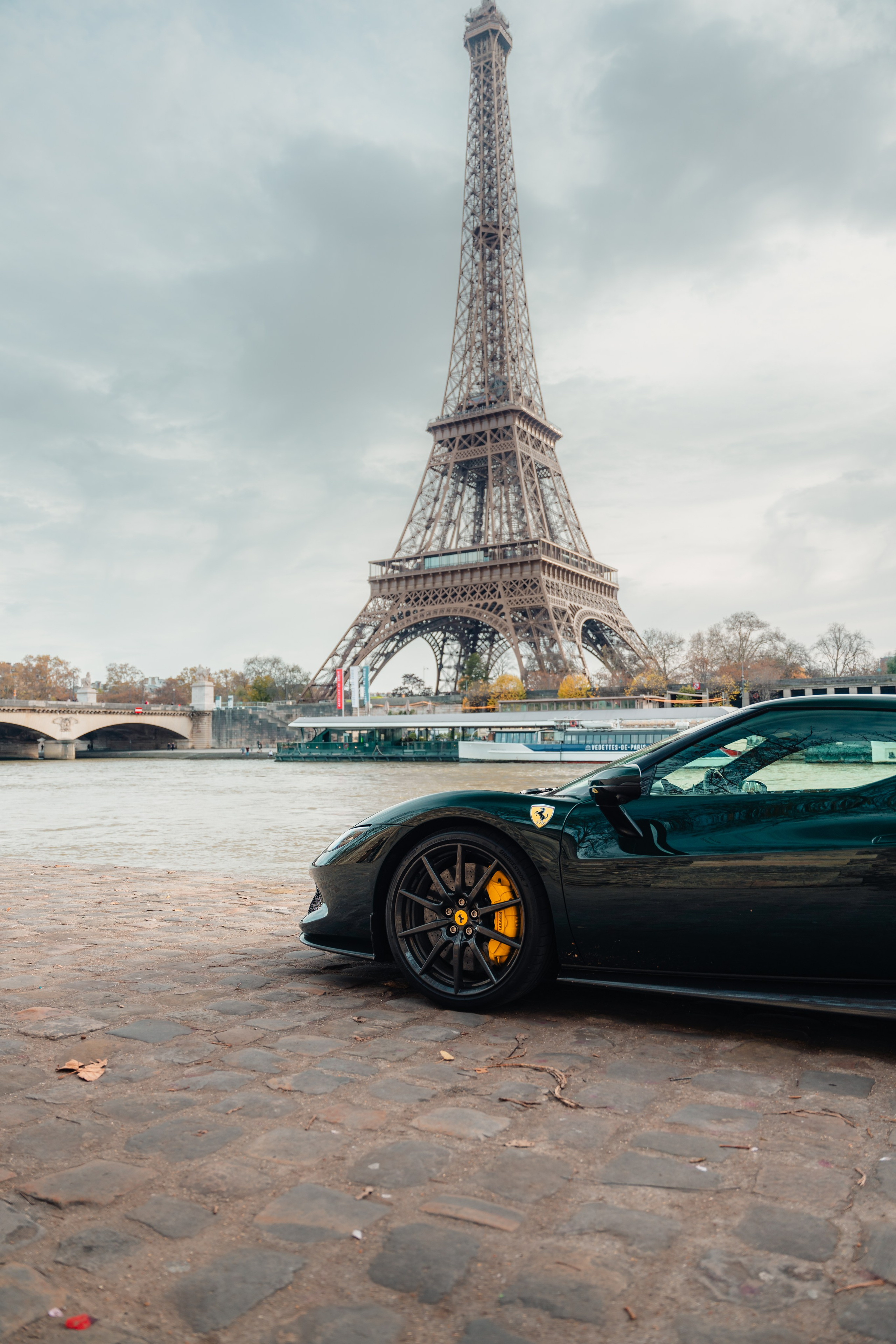 Ferrari 296 GTB. Photographer in Paris — Vitalii Motruk