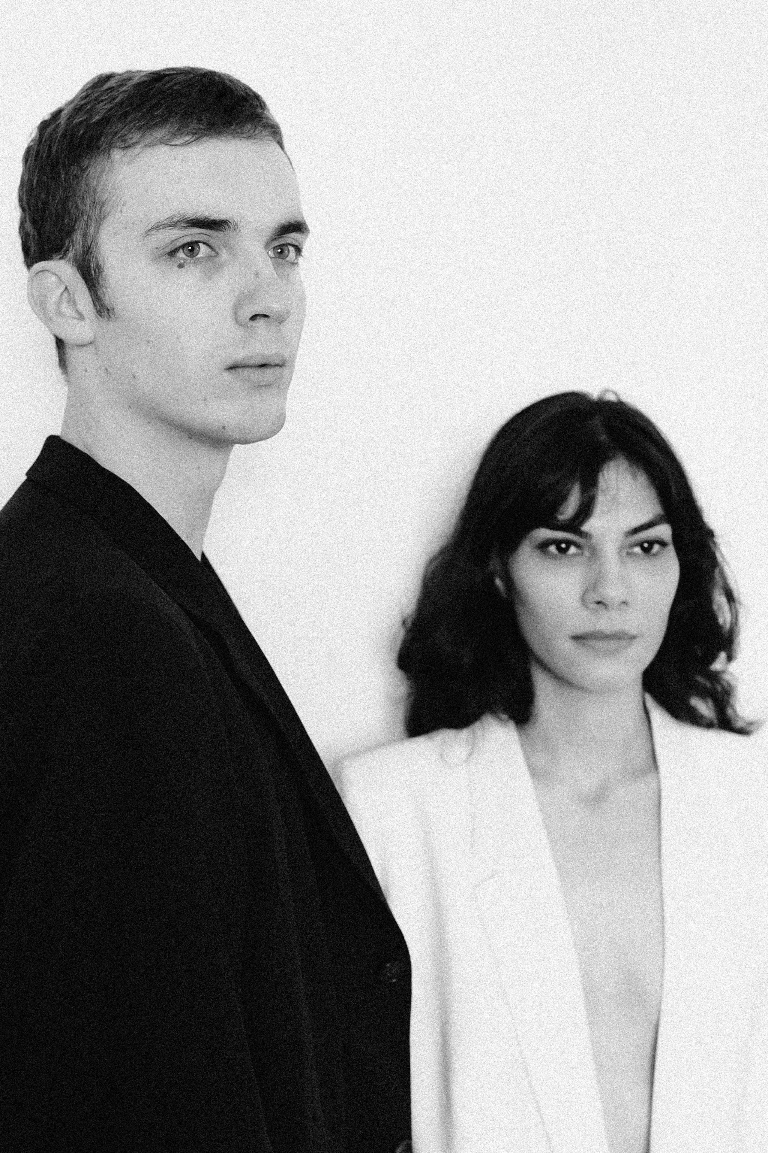 Koncept: černo-bílý portrét. Fotograf Teplice // Alexandra Ribola