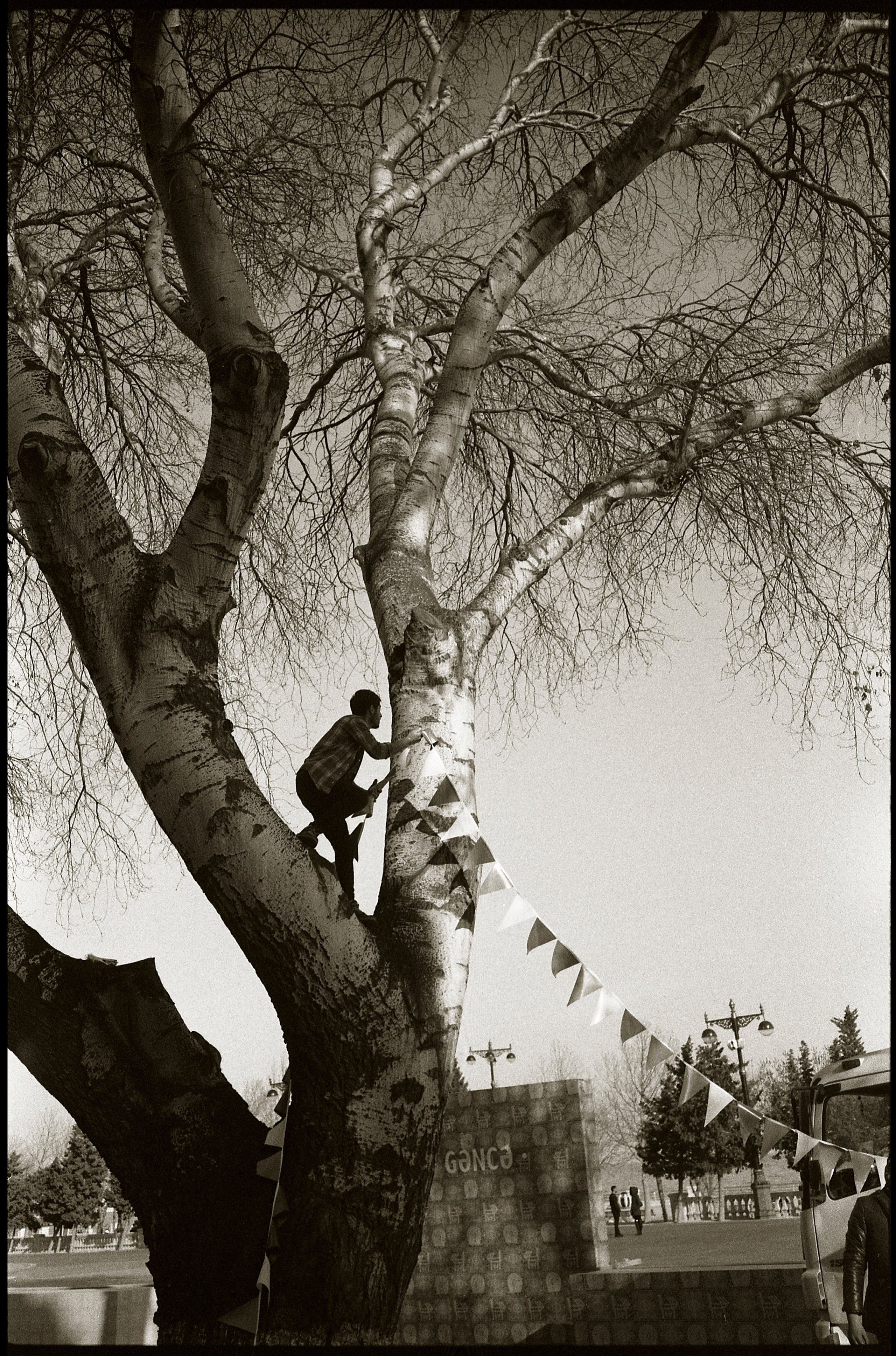 Equilibrist.  Baku, 2014