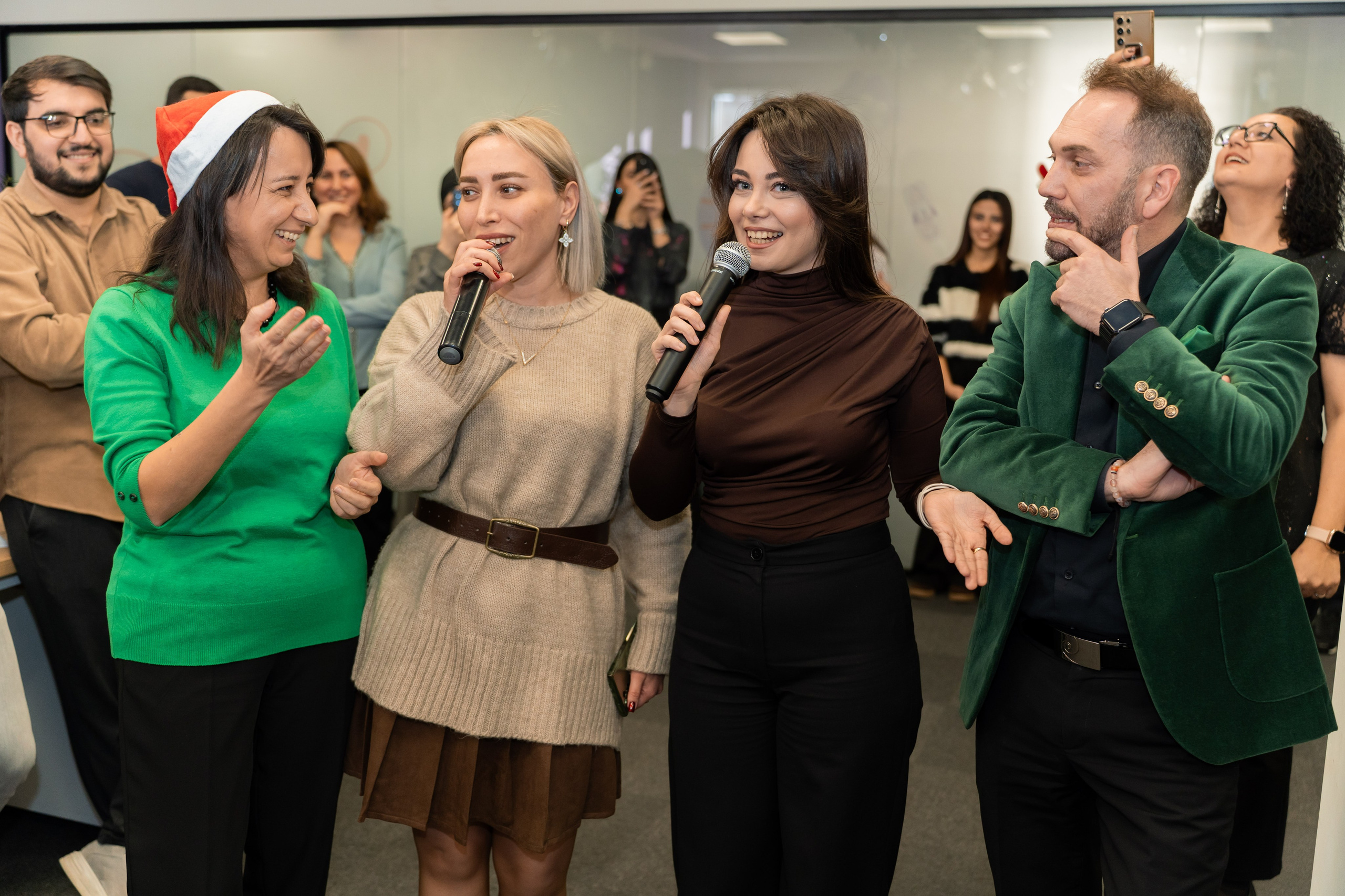 Azəronline şirkətinin yeni il korporativi. Fotoqraf Vəli Məmmədov