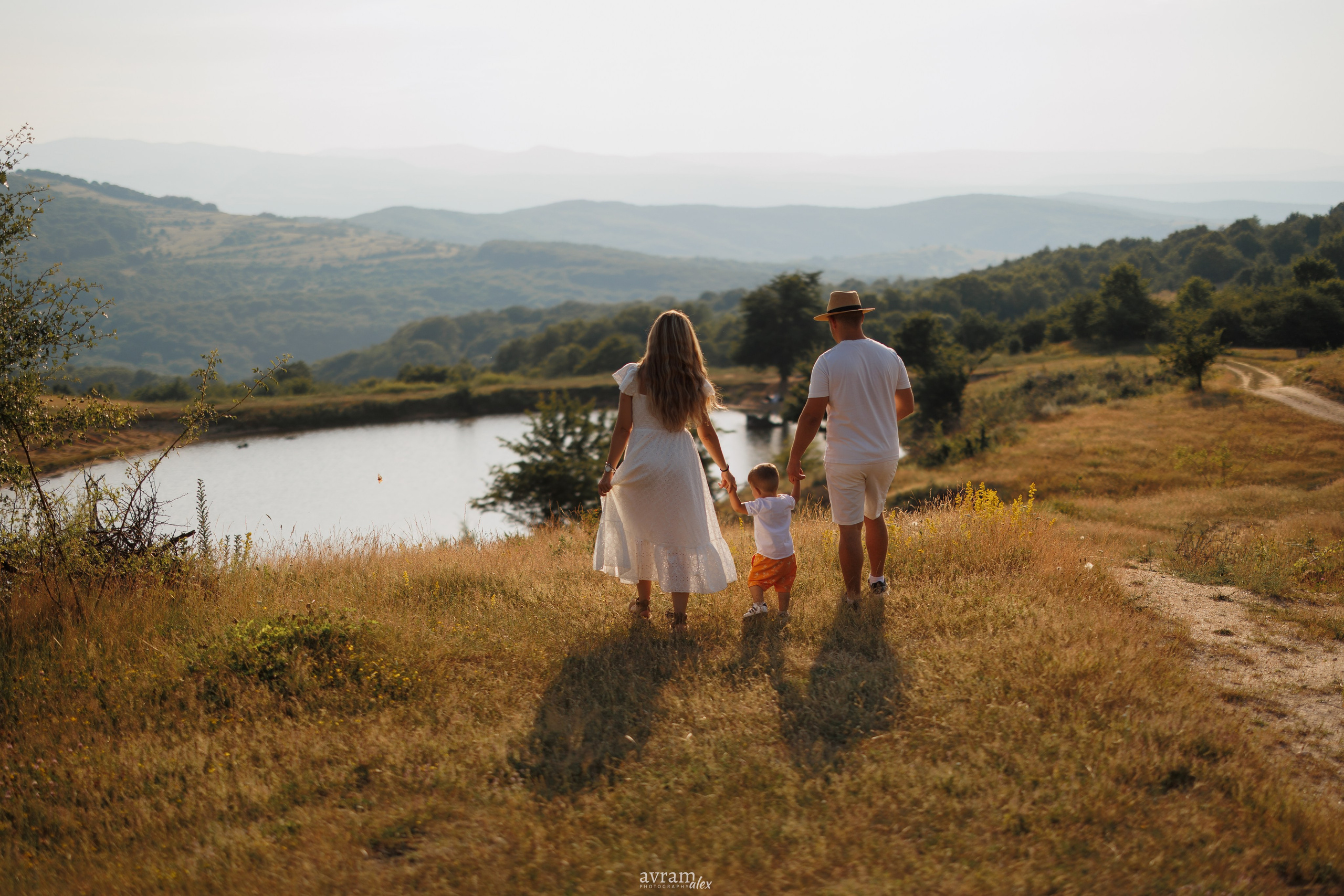 Elissa + Alex | Family. Alexandru Avram | Photographer