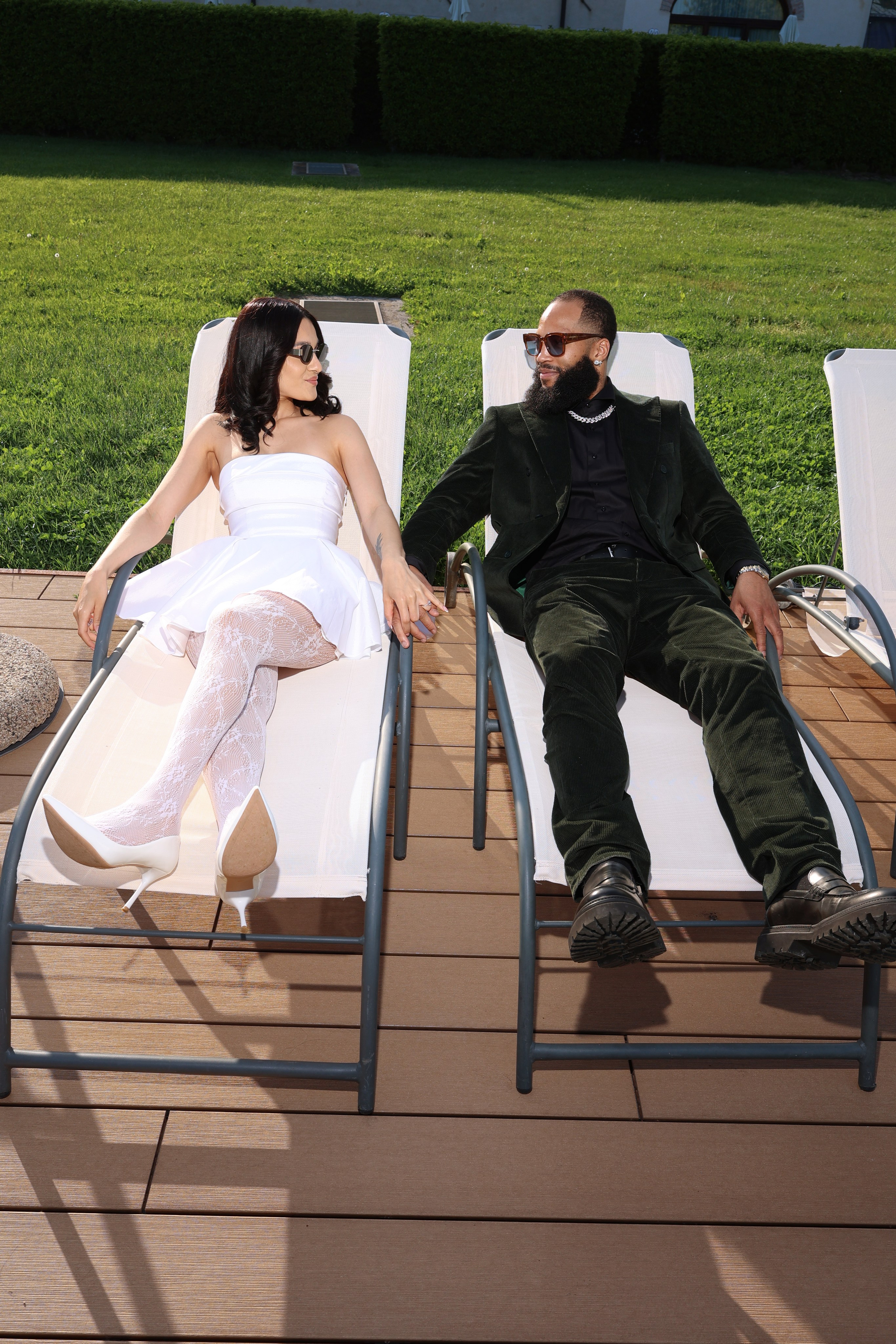 Luxury Italy wedding with bride and groom at historic villa