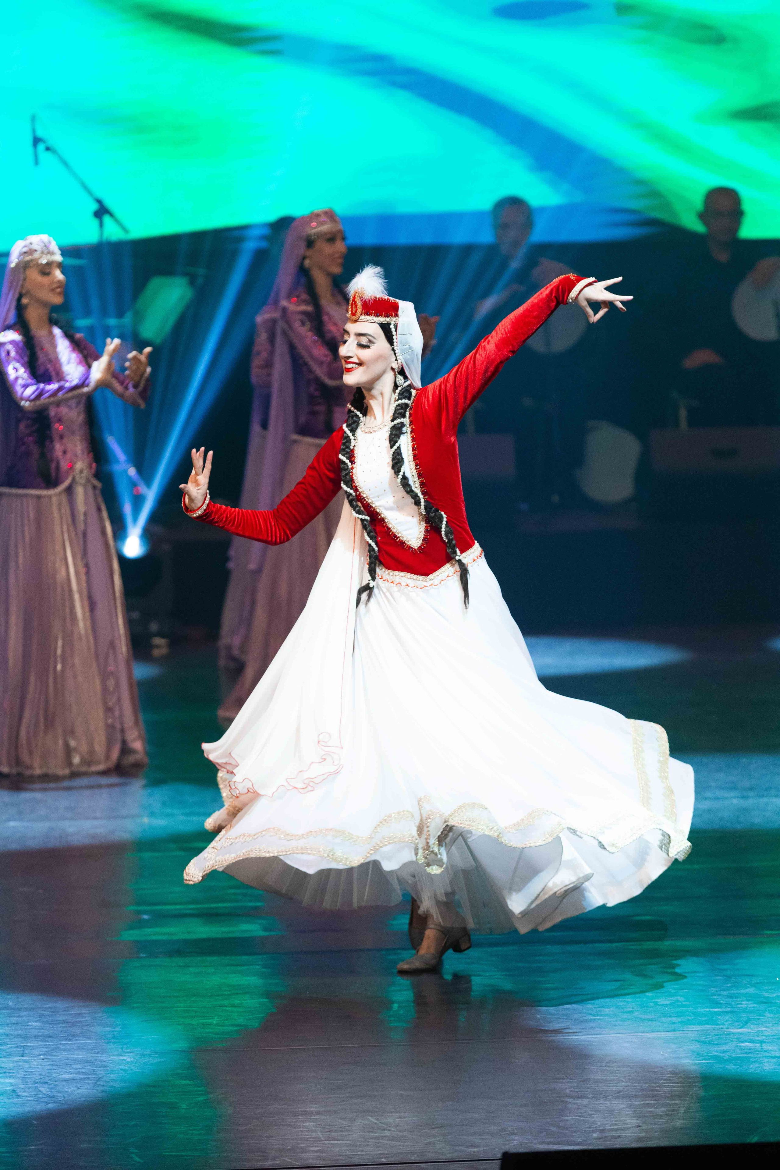 STATE DANCE ENSEMBLE. Wedding&Event photographer Ismail Rzayev in Baku