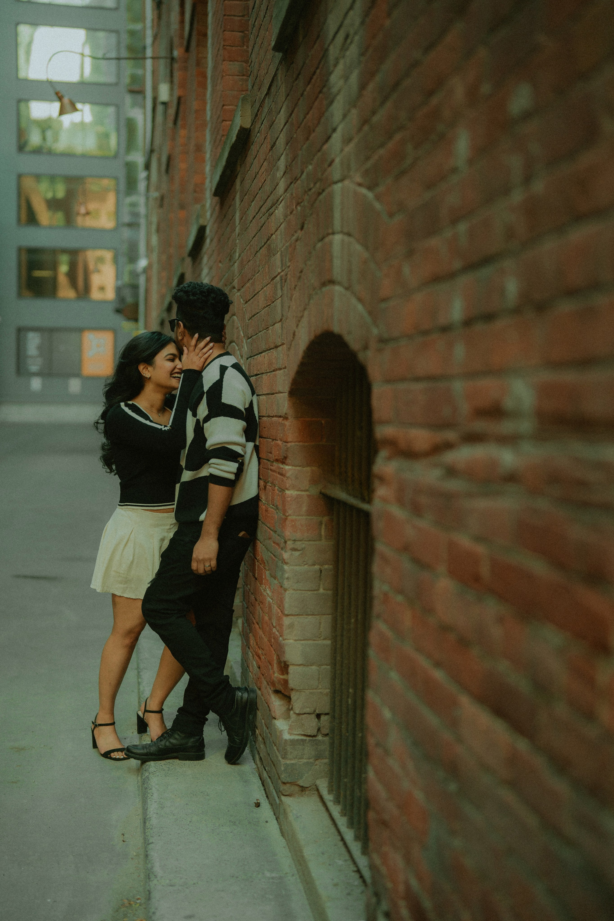 Downtown Romance at Toronto. Fine art Wedding Photographers in India & Canada