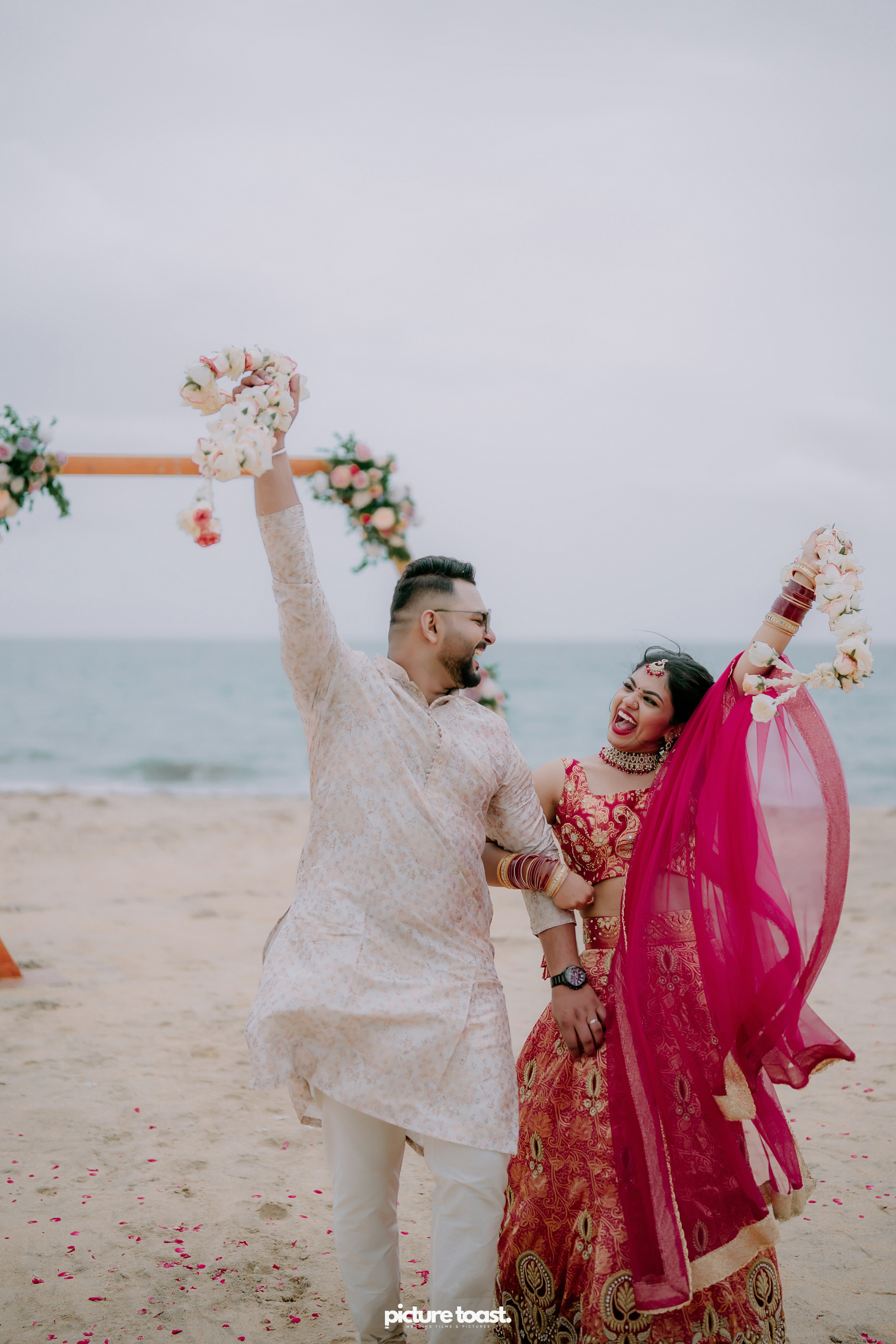 Beach Wedding! Ft. Malavika & Vishnu. Fine art Wedding Photographers in India & Canada