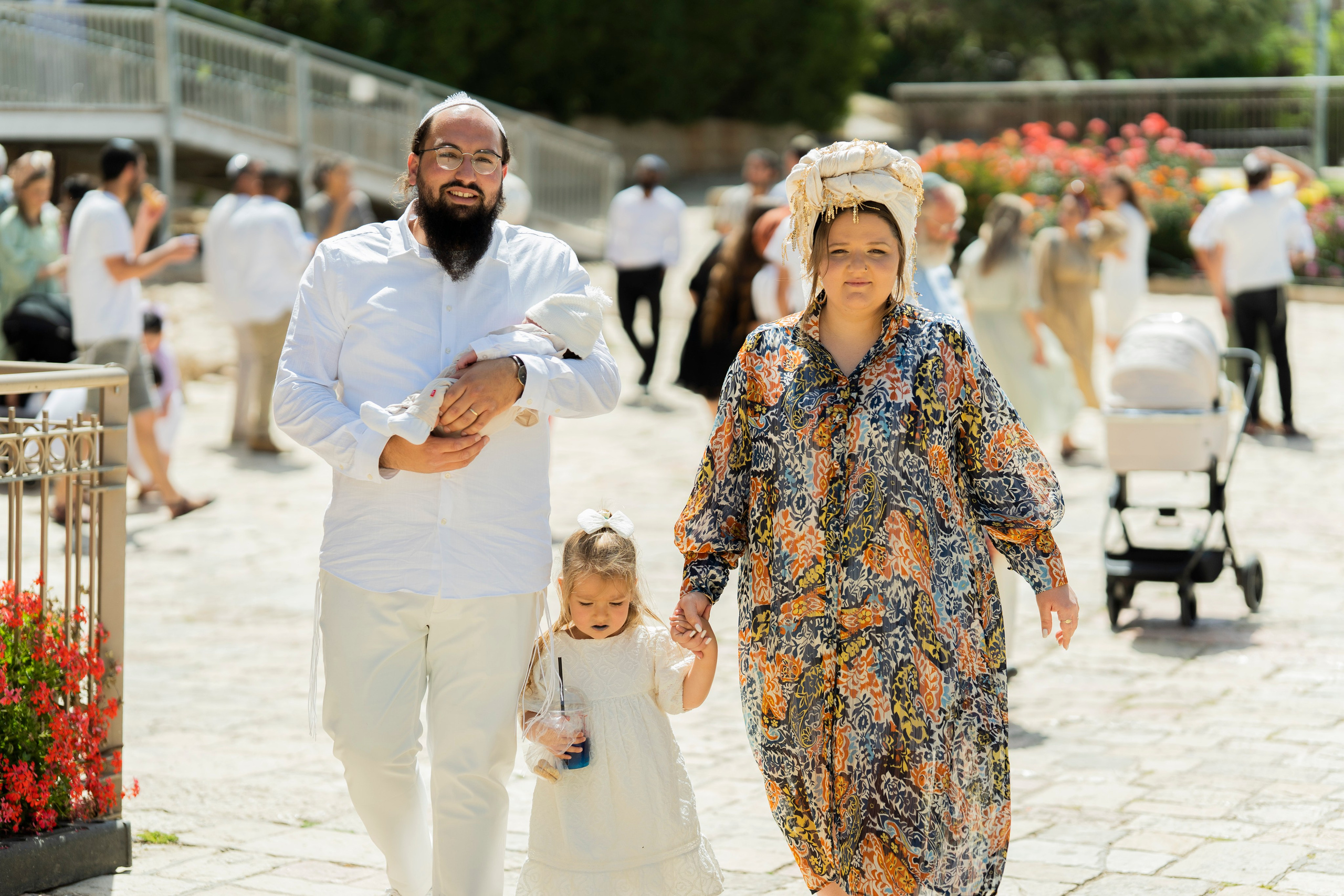 הברית של נחמן חזן. יוסף מזרחי צילום חתונה, ברית וזוגיות. צלם מקצועי שאוהב להוציא אתכם הכי יפים ברגעים הכי מרגשים