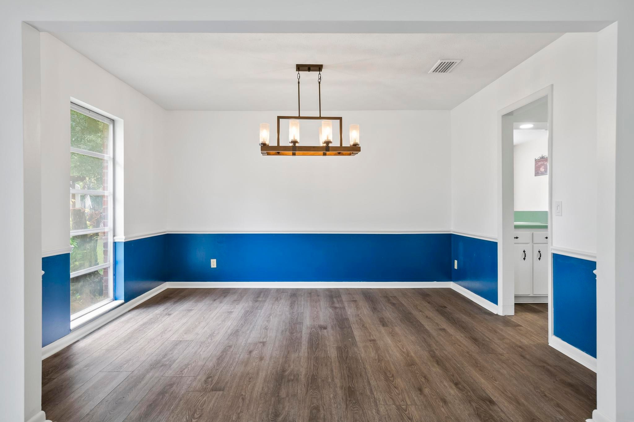 Carlotta Rd W, Jacksonville Fl 32 211