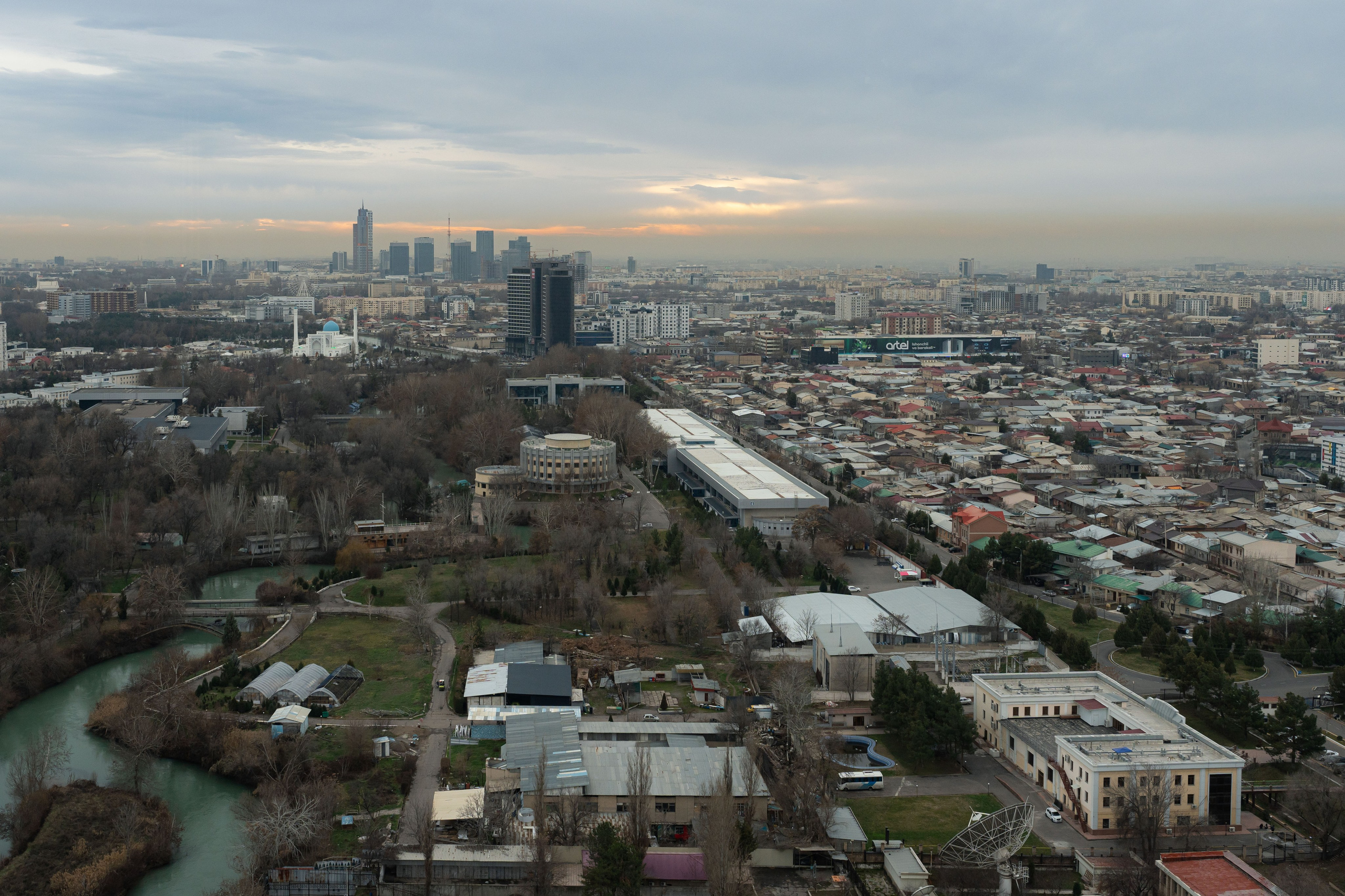 Смог в Ташкенте или Взгляд на город с высоты птичьего полета. Георгий Намазов | Фотограф в Ташкенте