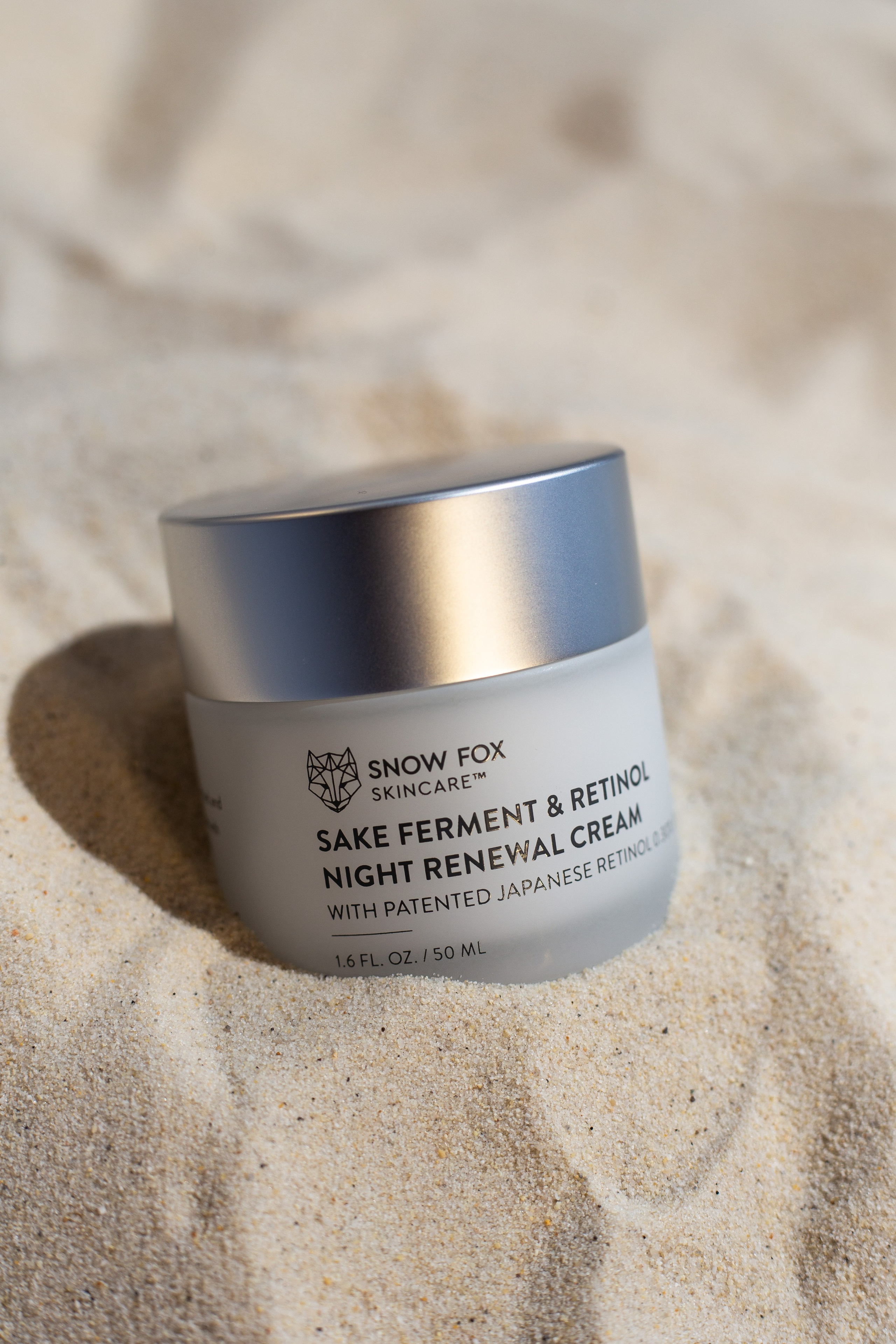 Product photo shoot for a skincare company company. Social media agency|Corporate photography|Lausanne|Geneva|Switzerland