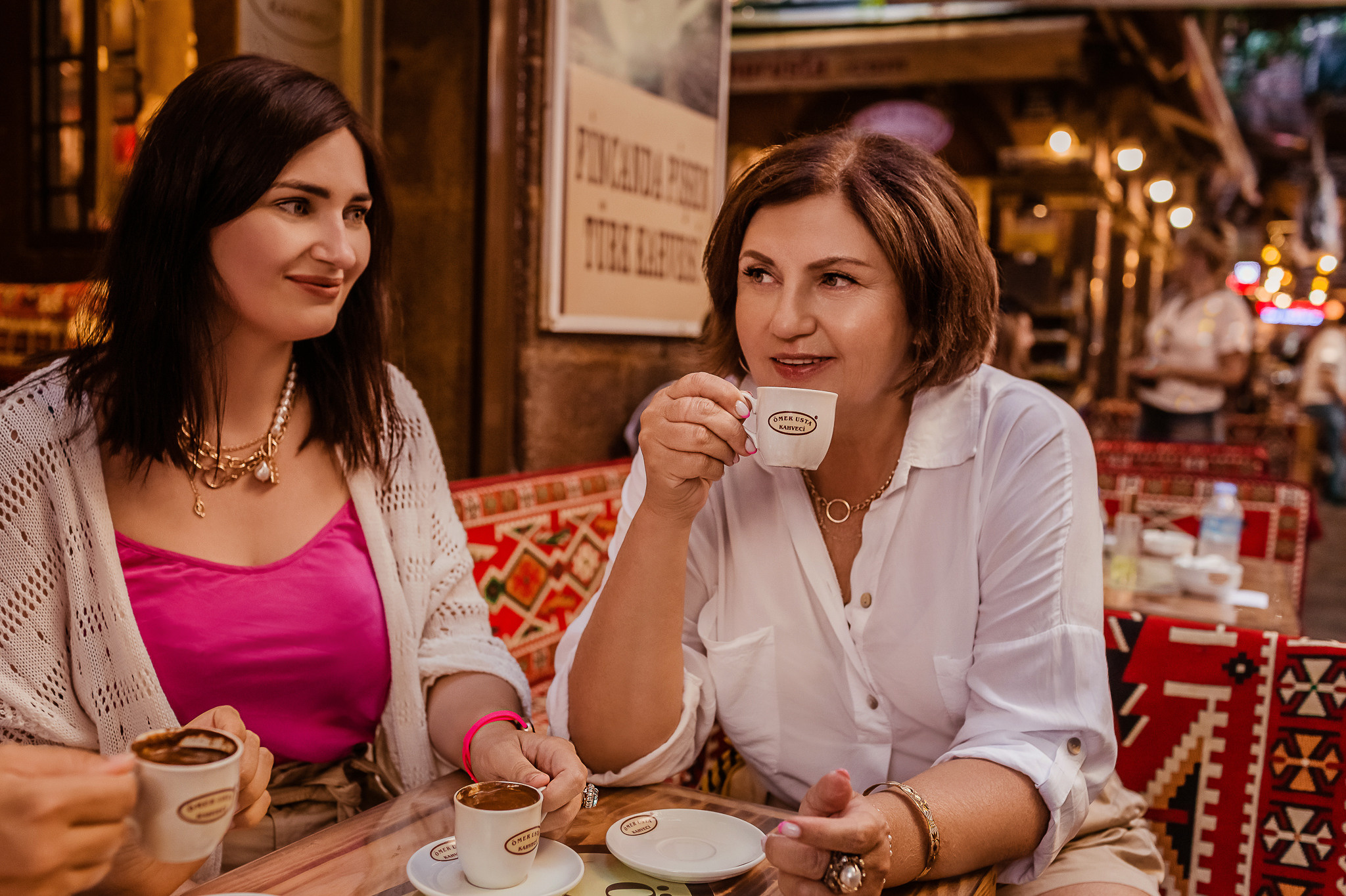 Family evening in Izmir