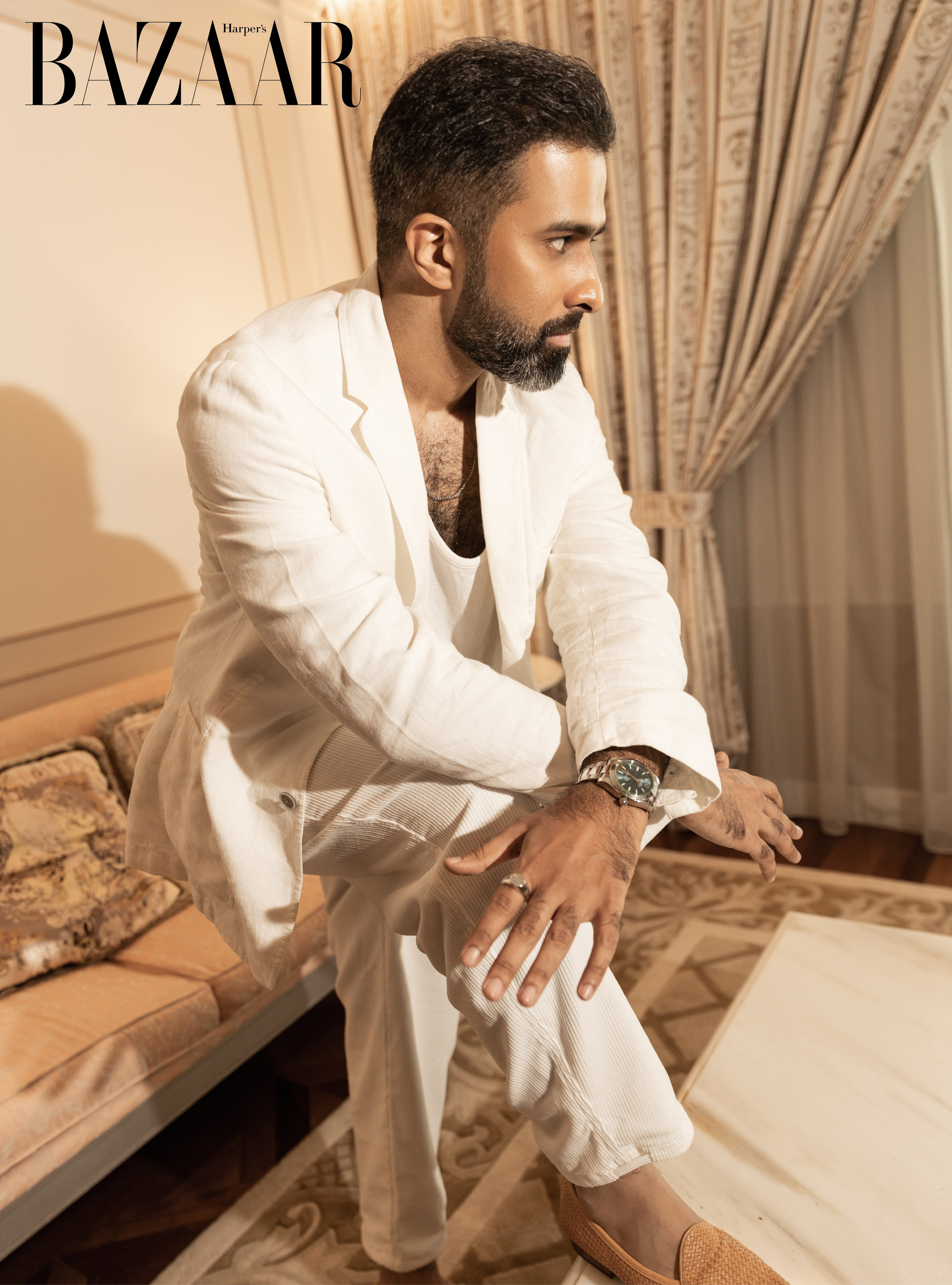 MAGAZINES. Photo and video production. Editing & retouching services. Training