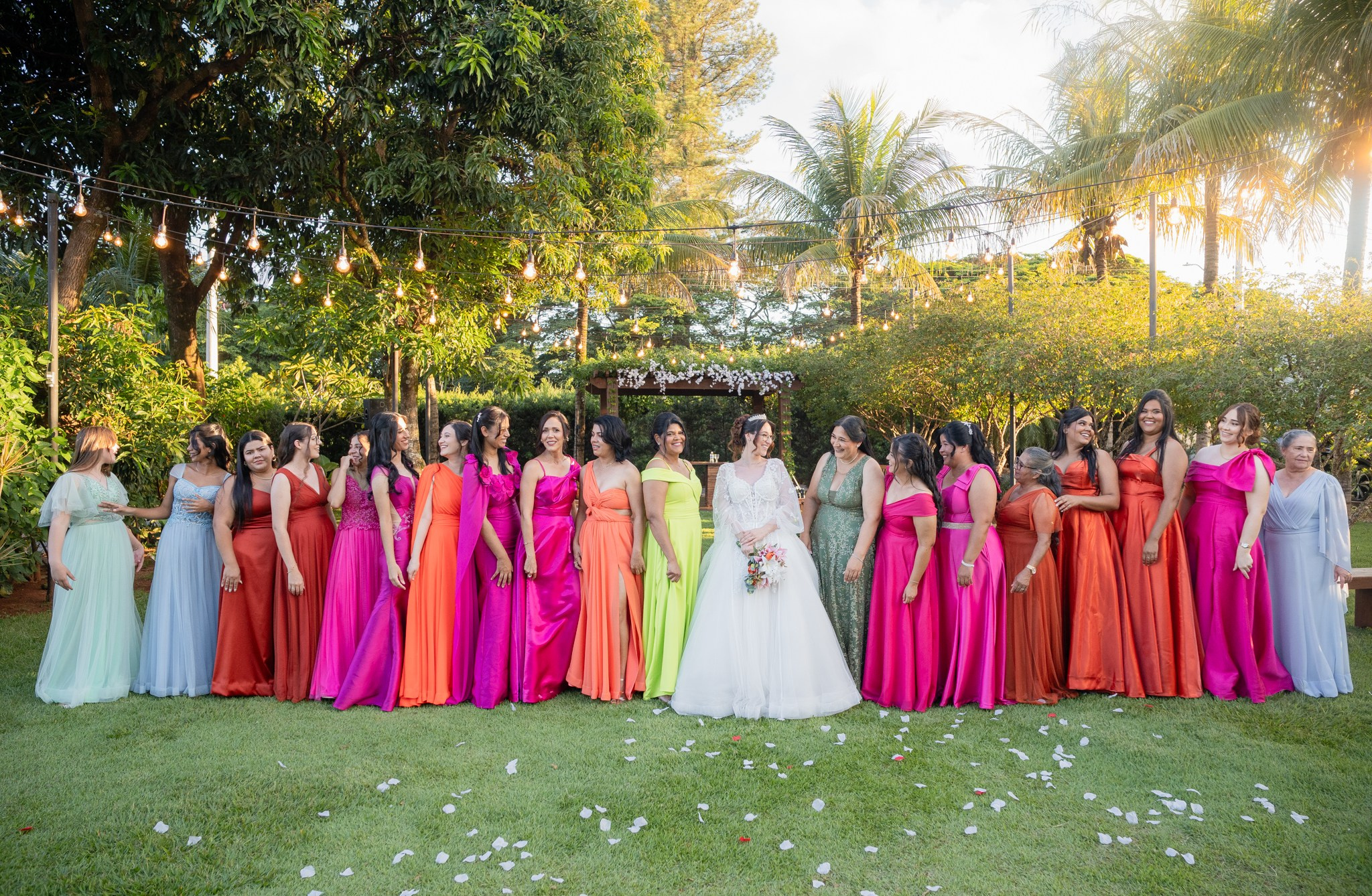 Larissa & Vinicius — Espaço Faveral / Aararaquara. Robson Colaço