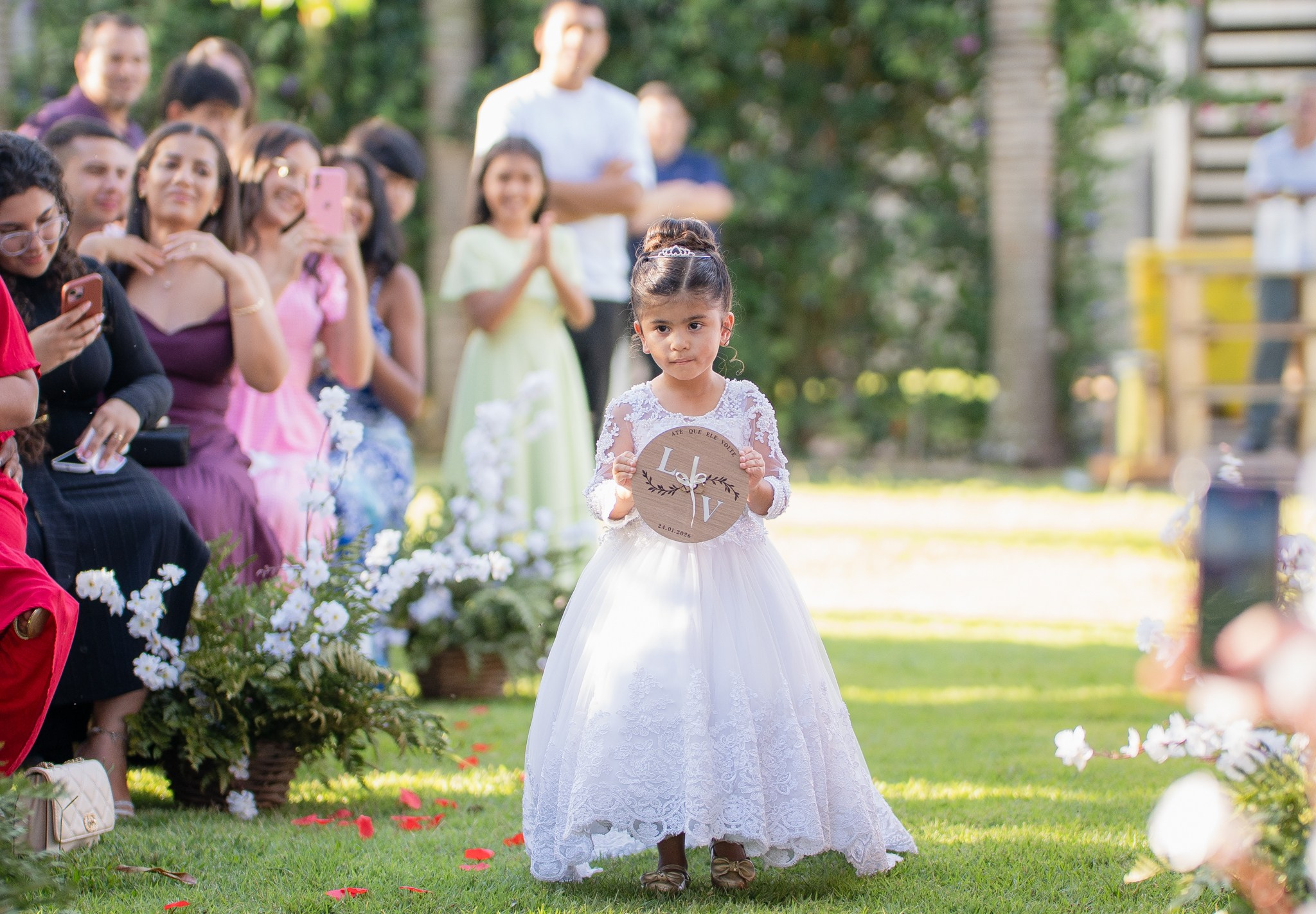 Larissa & Vinicius — Espaço Faveral / Aararaquara. Robson Colaço