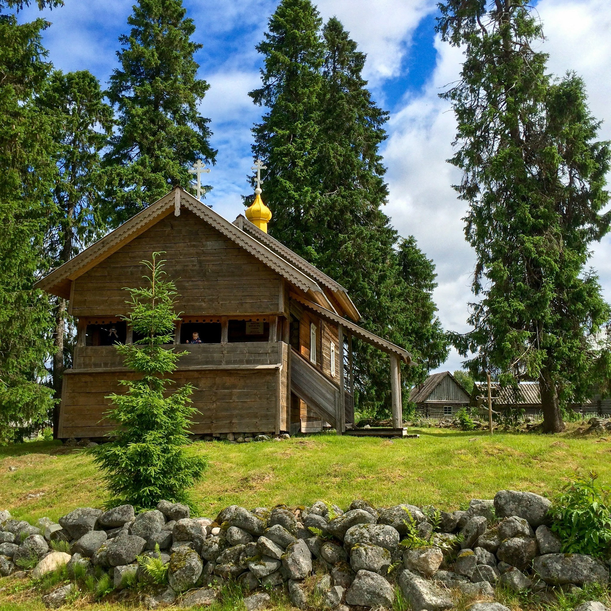 MOBILE PHOTO. UNRATED PHOTO