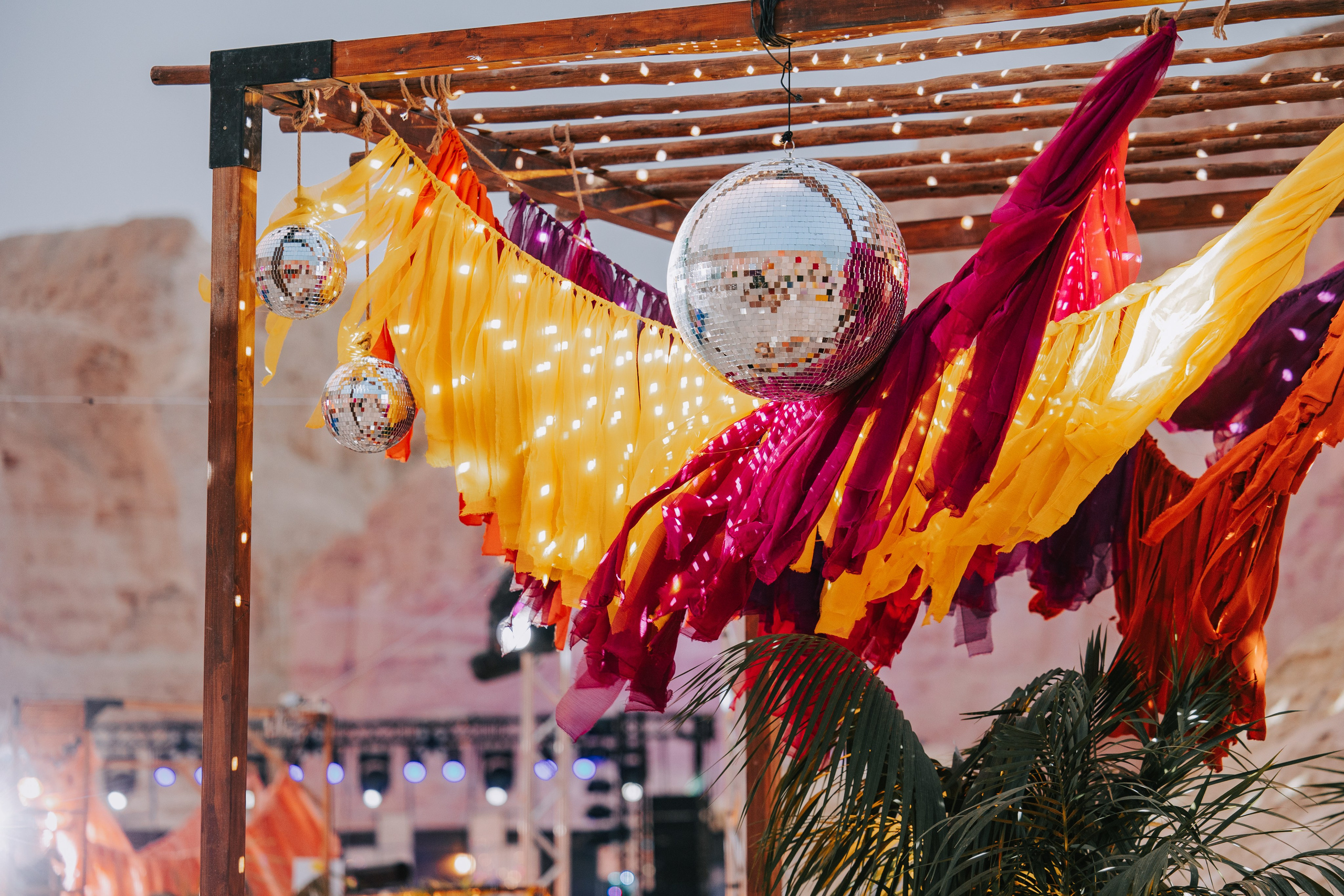 Electric General Dead Sea. AMIR BUCHNIK PHOTOGRAPHER