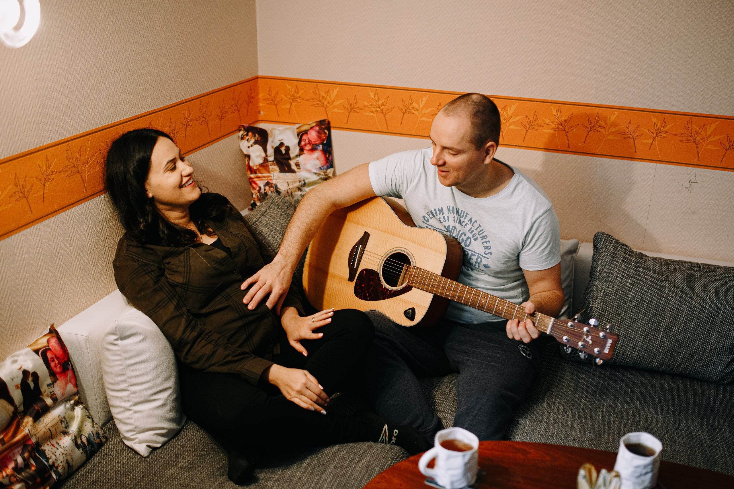 Gaidību fotosesija mājās vai dabā