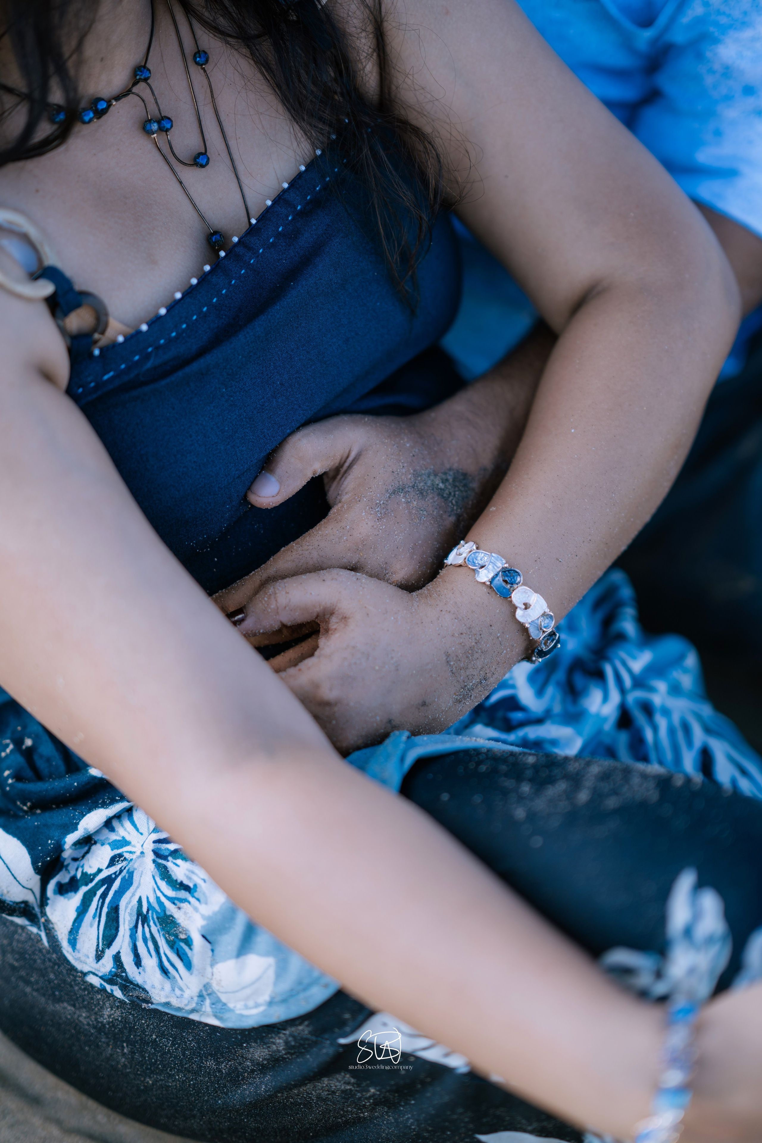 BEACH PREWEDDING. STUDIO3WEDDINGCOMPANY