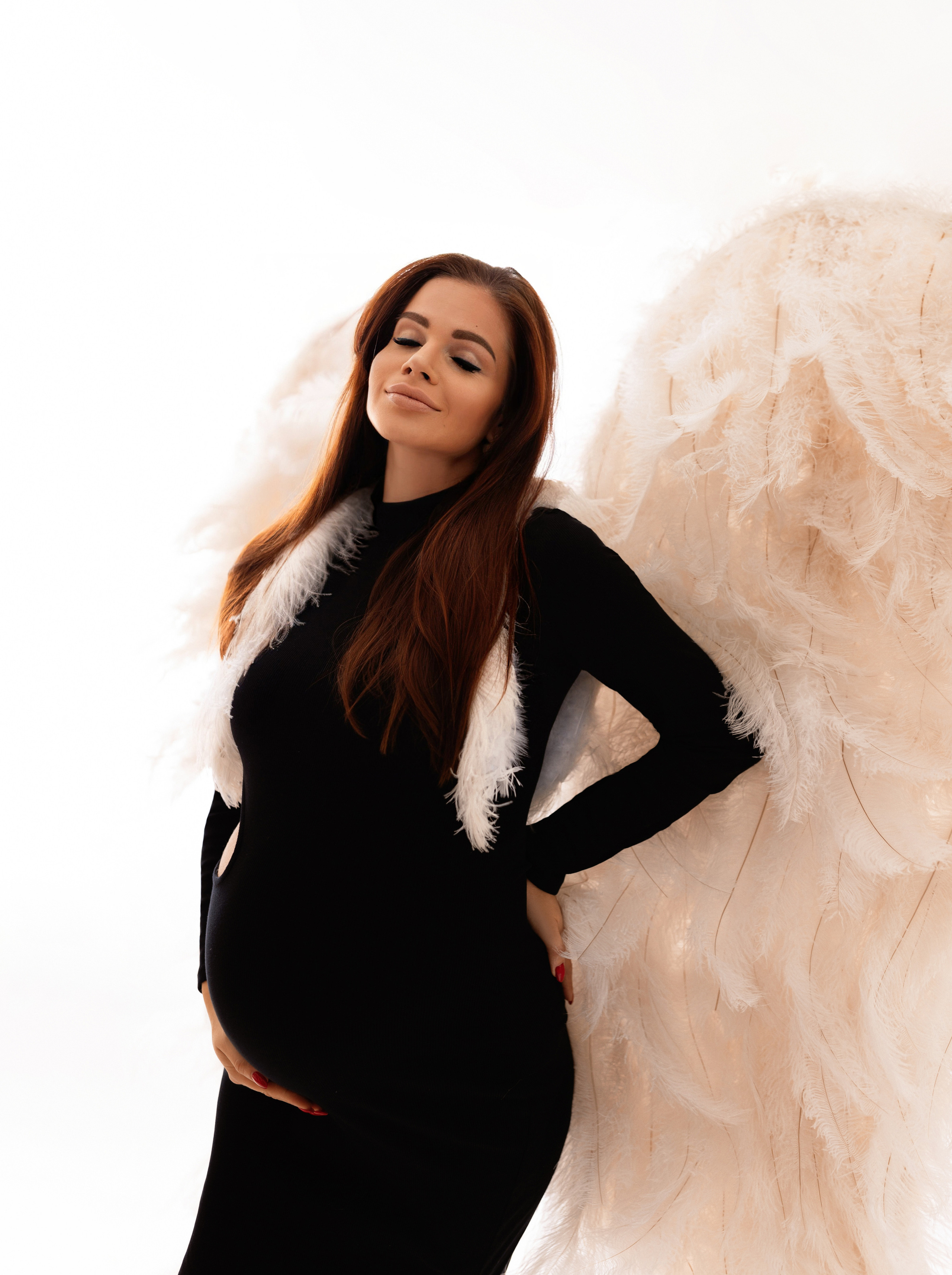 Studio Maternity. Professional photographer in NYC Kristina Bagdasaryan