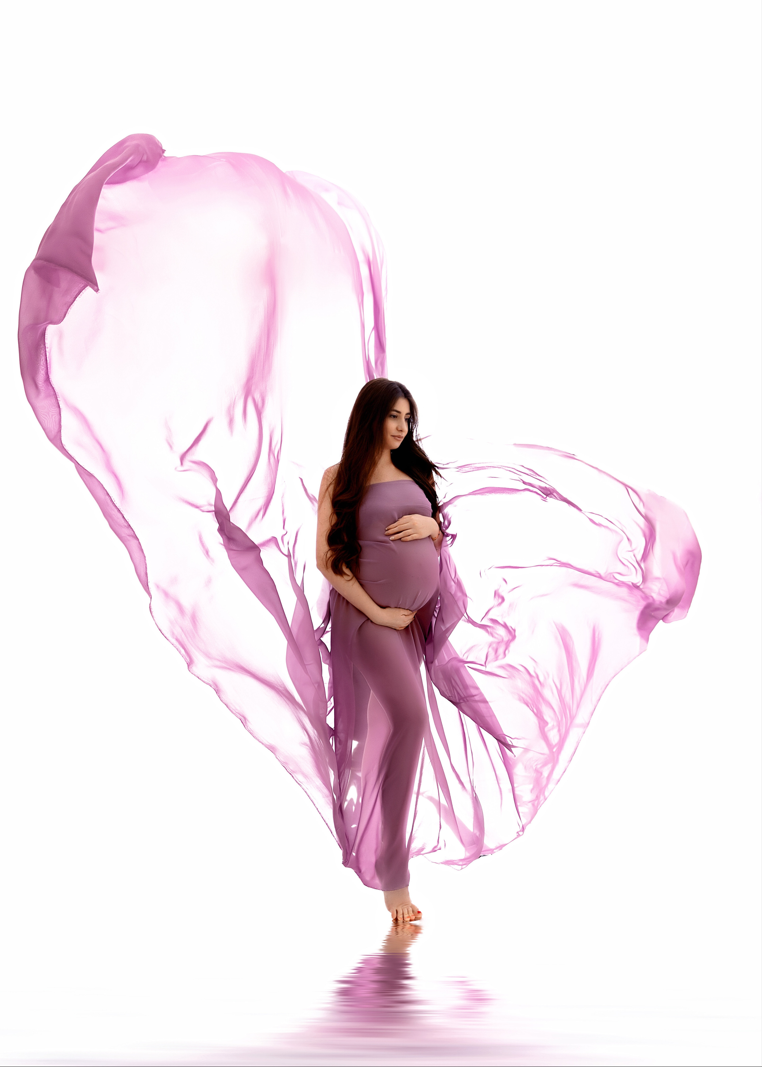 Studio Maternity. Professional photographer in NYC Kristina Bagdasaryan