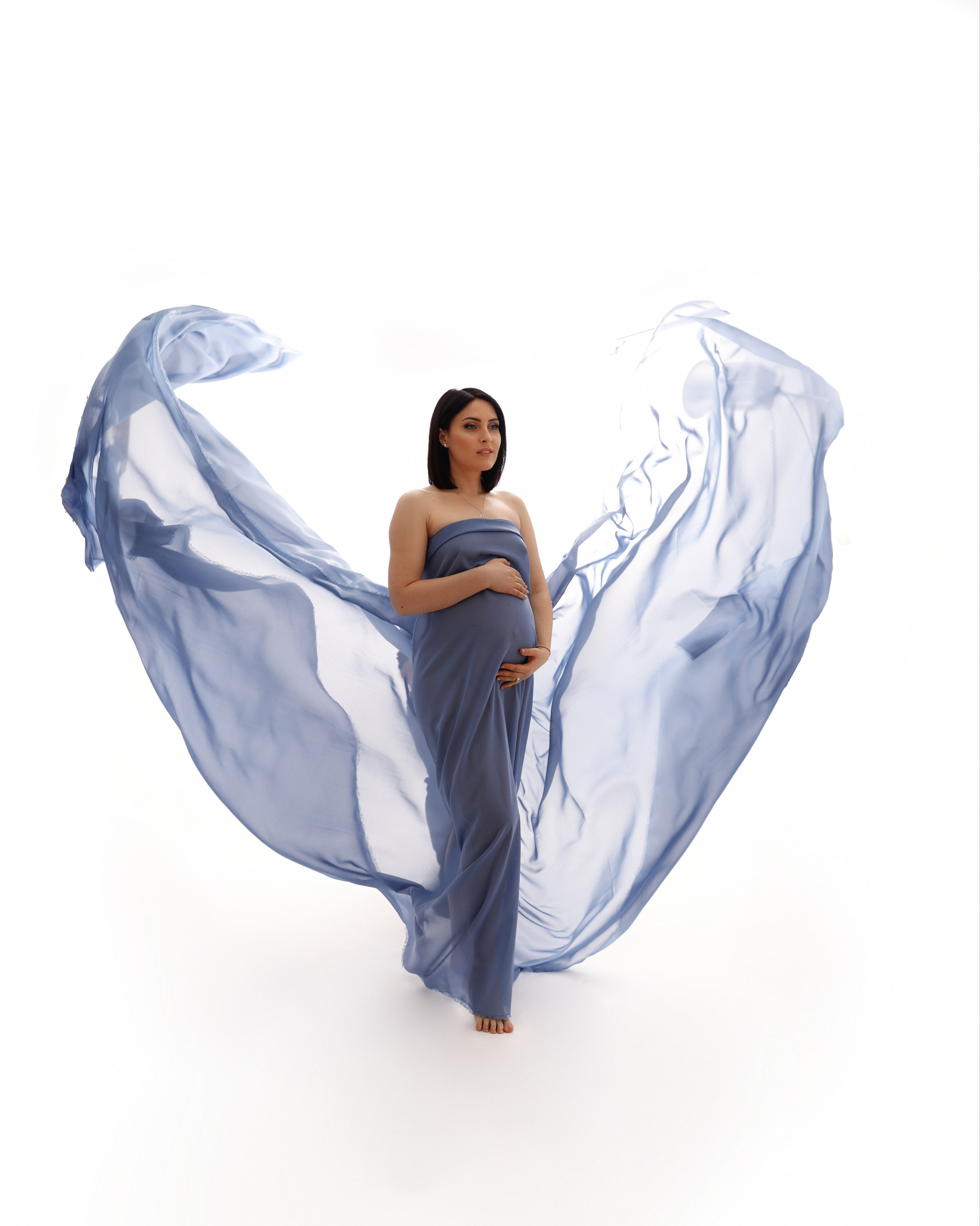 Studio Maternity. Professional photographer in NYC Kristina Bagdasaryan