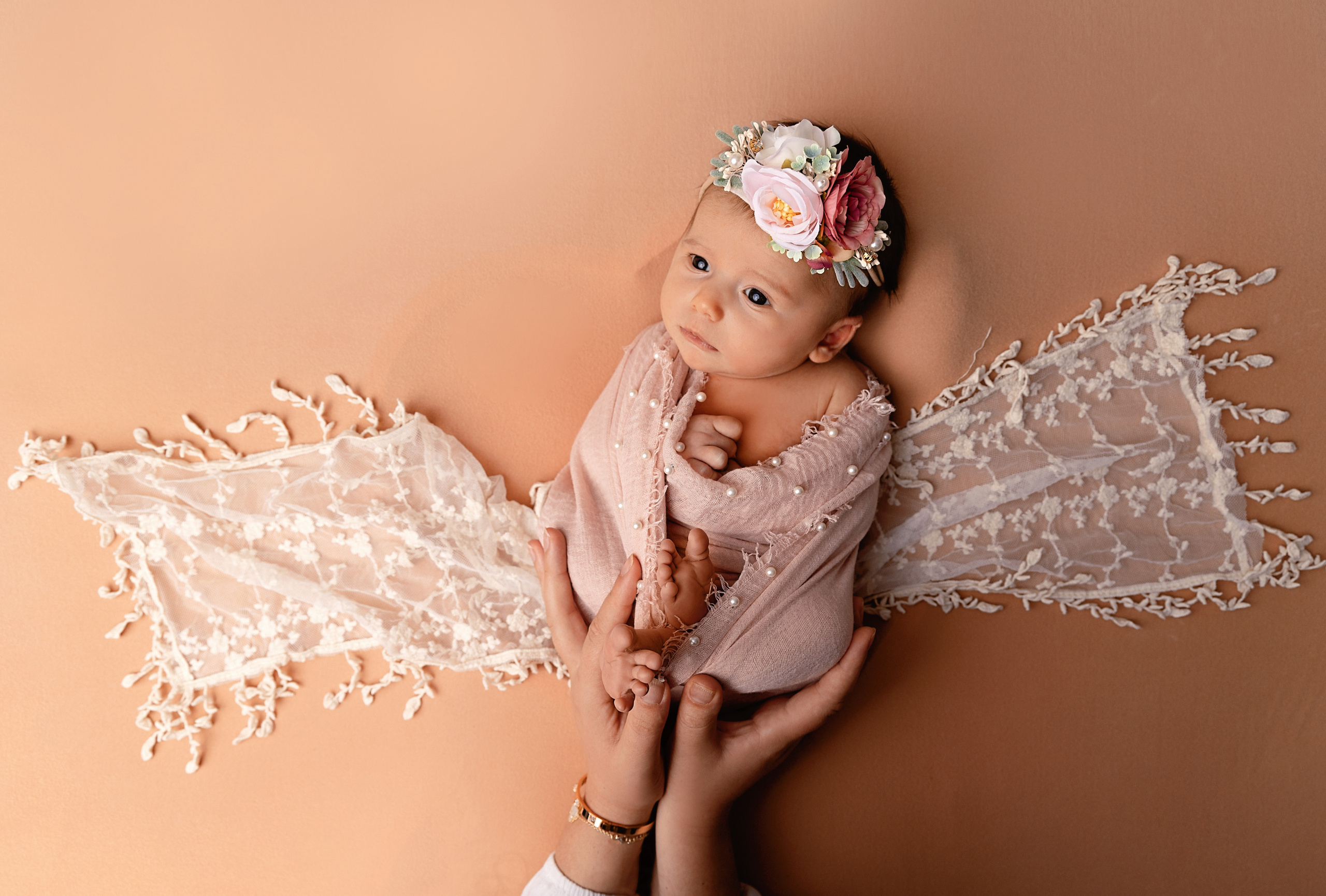 Newborn. Professional photographer in NYC Kristina Bagdasaryan