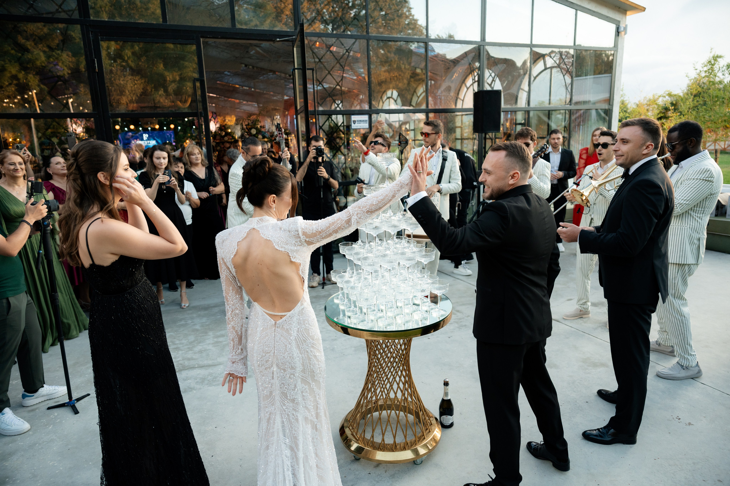 Gabriela & Alex. Destination Wedding Photographer Alex Pasarelu