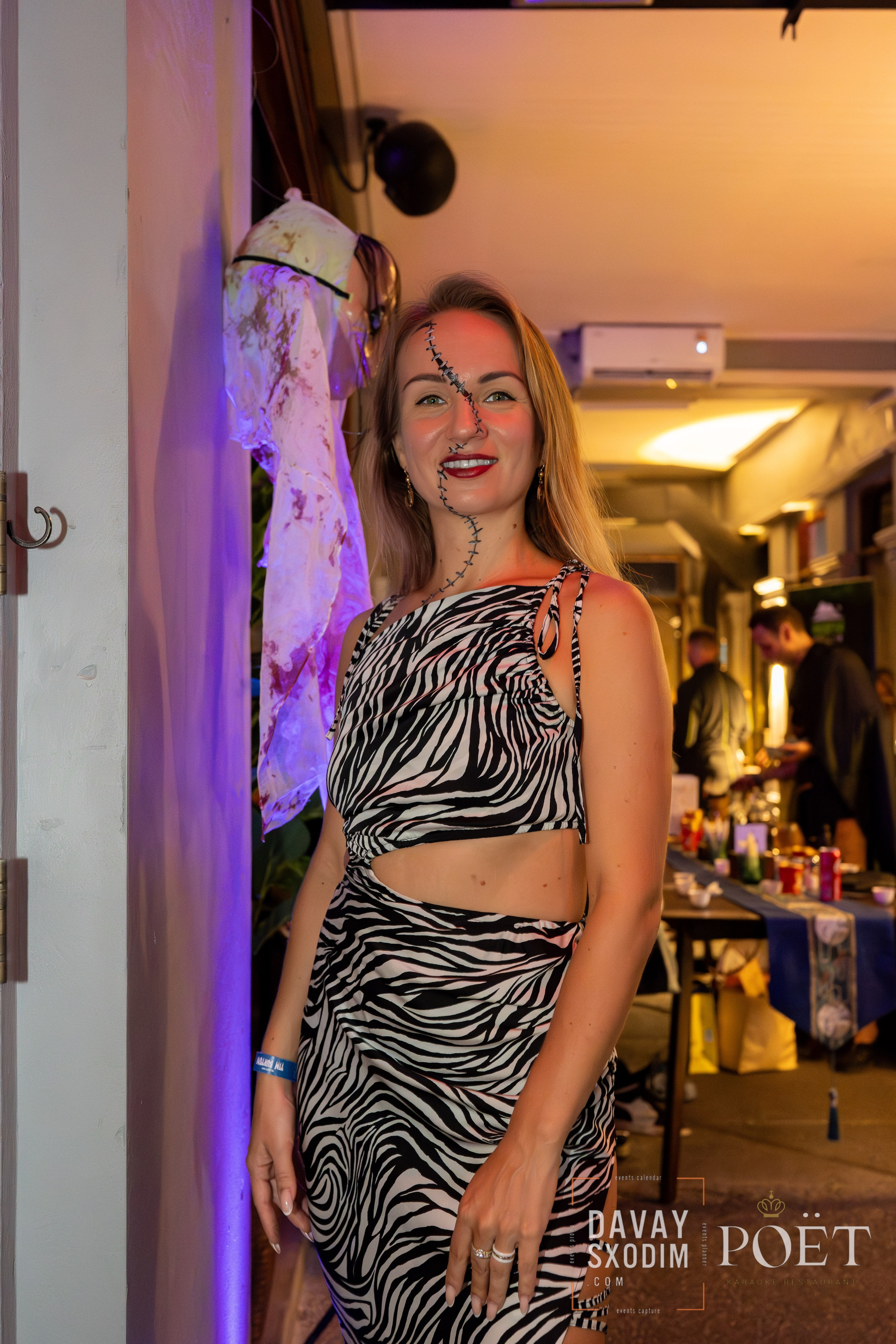 Вечеринка Тима Бертона | Фоторепортаж | Видеорепортаж | Афиша | DAVAYSXODIM.com PHUKET. АФИША|ФОТОРЕПОРТАЖИ|ИВЕНТЫ|ПХУКЕТ